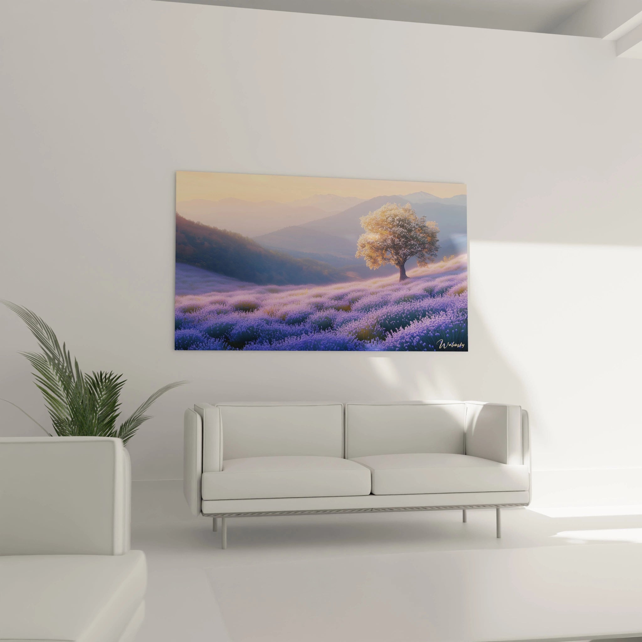 Un tableau paysage mettant en scène un vaste champ de lavande en dégradés de violet, une montagne floutée par la brume et un arbre au feuillage lumineux, avec une perspective atmosphérique soignée.


