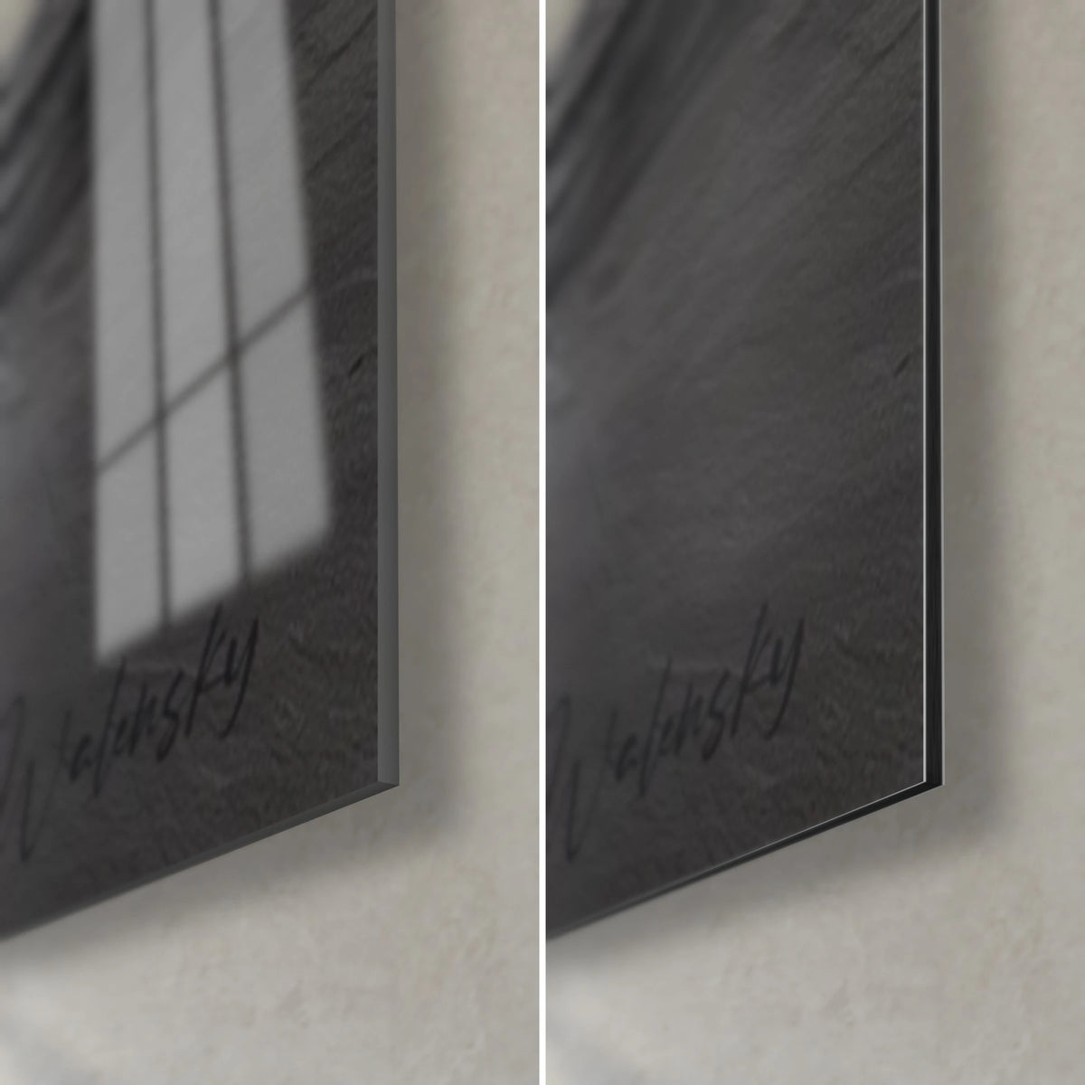 Gemälde einer schwarzen Tintensilhouette, untere rechte Ecke: glänzendes Acrylglas mit grauen Reflexen, mattes anthrazitfarbenes Dibond, 3 mm Kante
