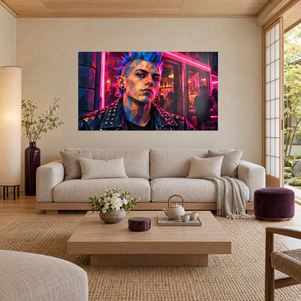 Tableau punk à crête bleue électrique, visage en facettes orange et rose, néons magenta, au-dessus d'un canapé dans un salon lumineux