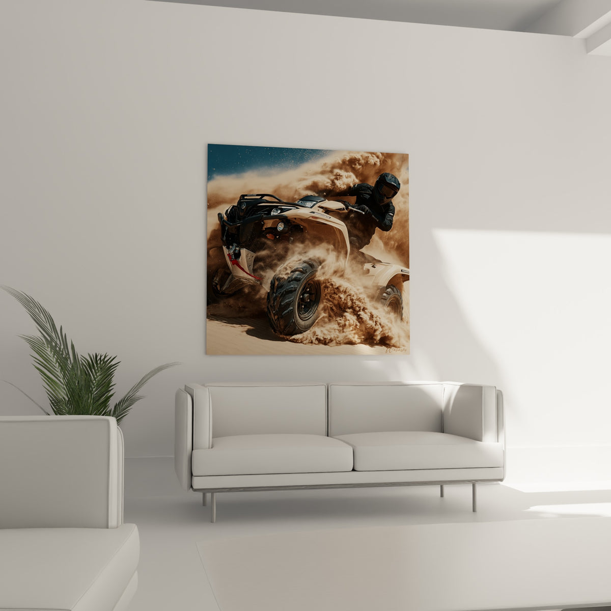 Dérapage de quad beige dans la poussière ocre et anthracite, au-dessus d'un canapé dans un salon lumineux