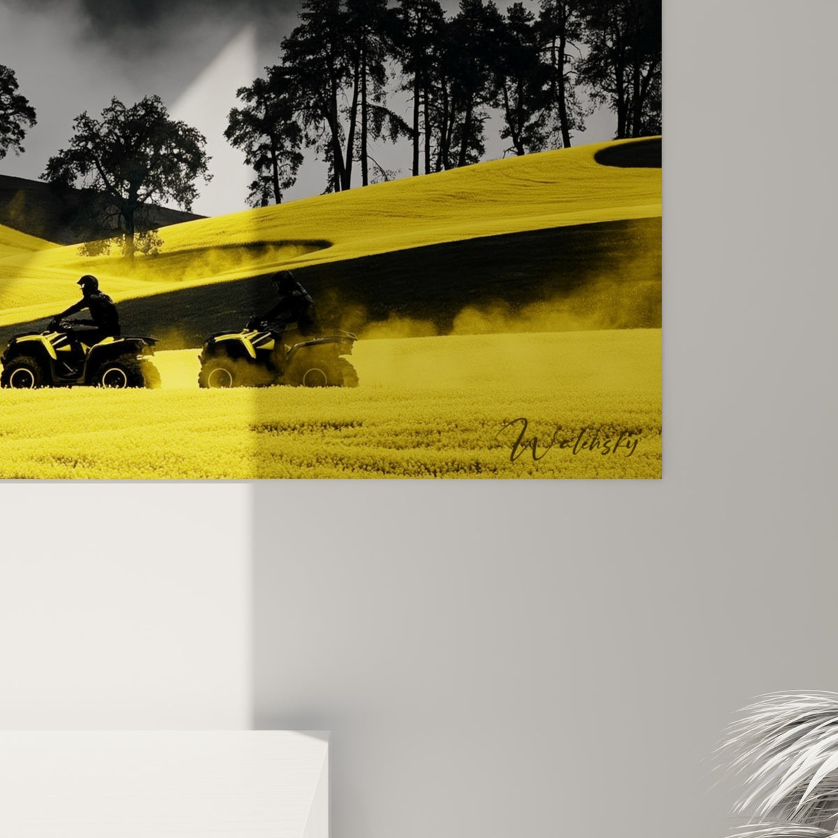 Grain de l'impression révélant les nuances de jaune et gris anthracite des collines brumeuses