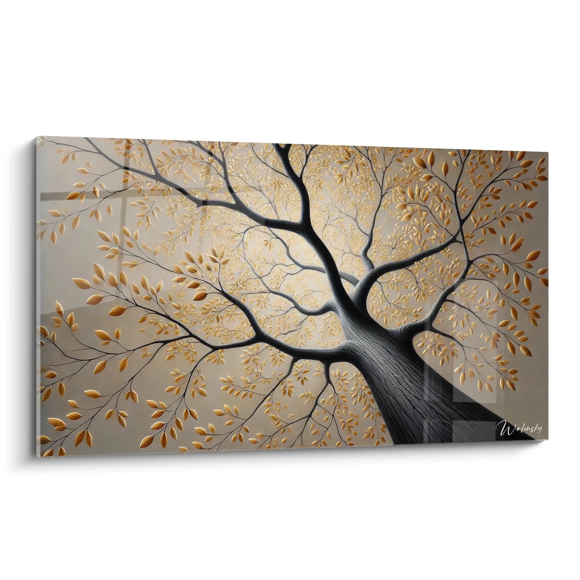 Tableau Arbre vue de biais capture la majesté des branches dorées et du tronc robuste symbolisant la force de la nature contemporaine et réaliste

