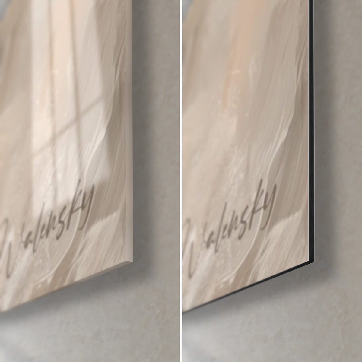 Tableau raie manta noire, coin bas droit : verre acrylique brillant et reflets à gauche, alu Dibond mat beige, tranche de 3 mm