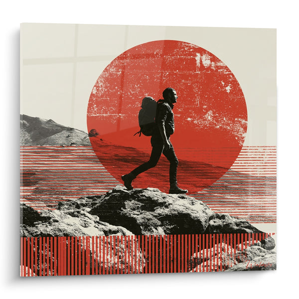 Tableau Randonneur noir sur rocher au disque rouge - Rayures verticales et sac à dos - Edition Randonnée
