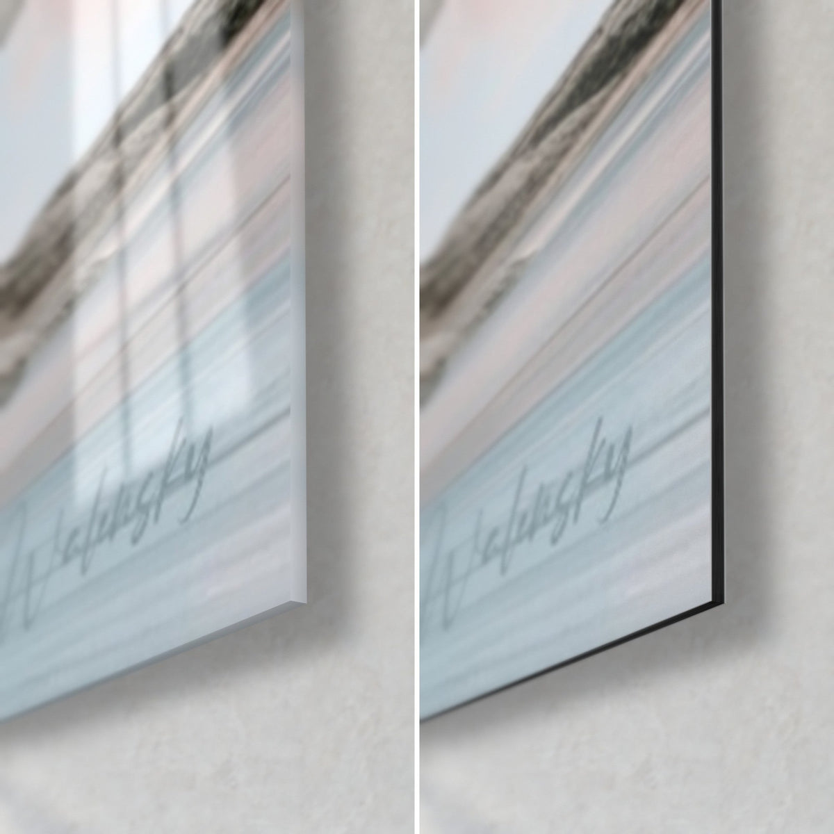 Tableau alpiniste en pull gris, coin bas droit : verre acrylique brillant à gauche, Dibond mat noir et tranche de 3 mm à droite