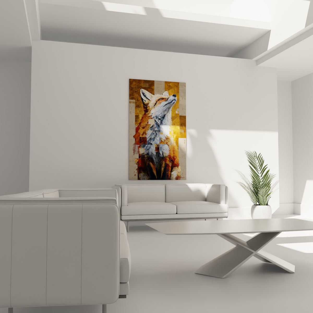 Portrait animalier aux tons orangés et beiges, ce renard trône au-dessus d'un canapé dans un salon lumineux