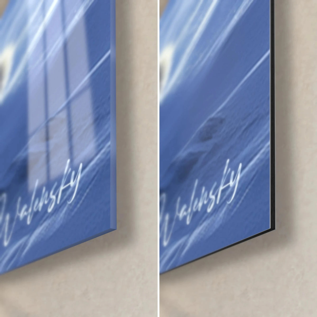 Wall art polar fox duo, bottom right corner: glossy blue-night acrylic glass on the left, matte Dibond on the right, 3 mm edge thickness