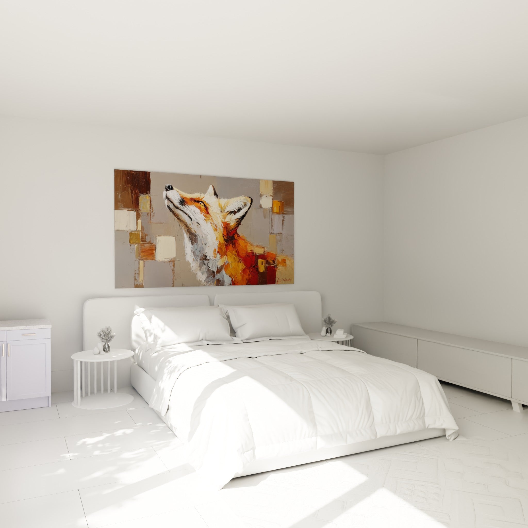 Museau de renard tourné vers le ciel, teintes rouge brique et beige, au-dessus d'un lit dans une chambre claire