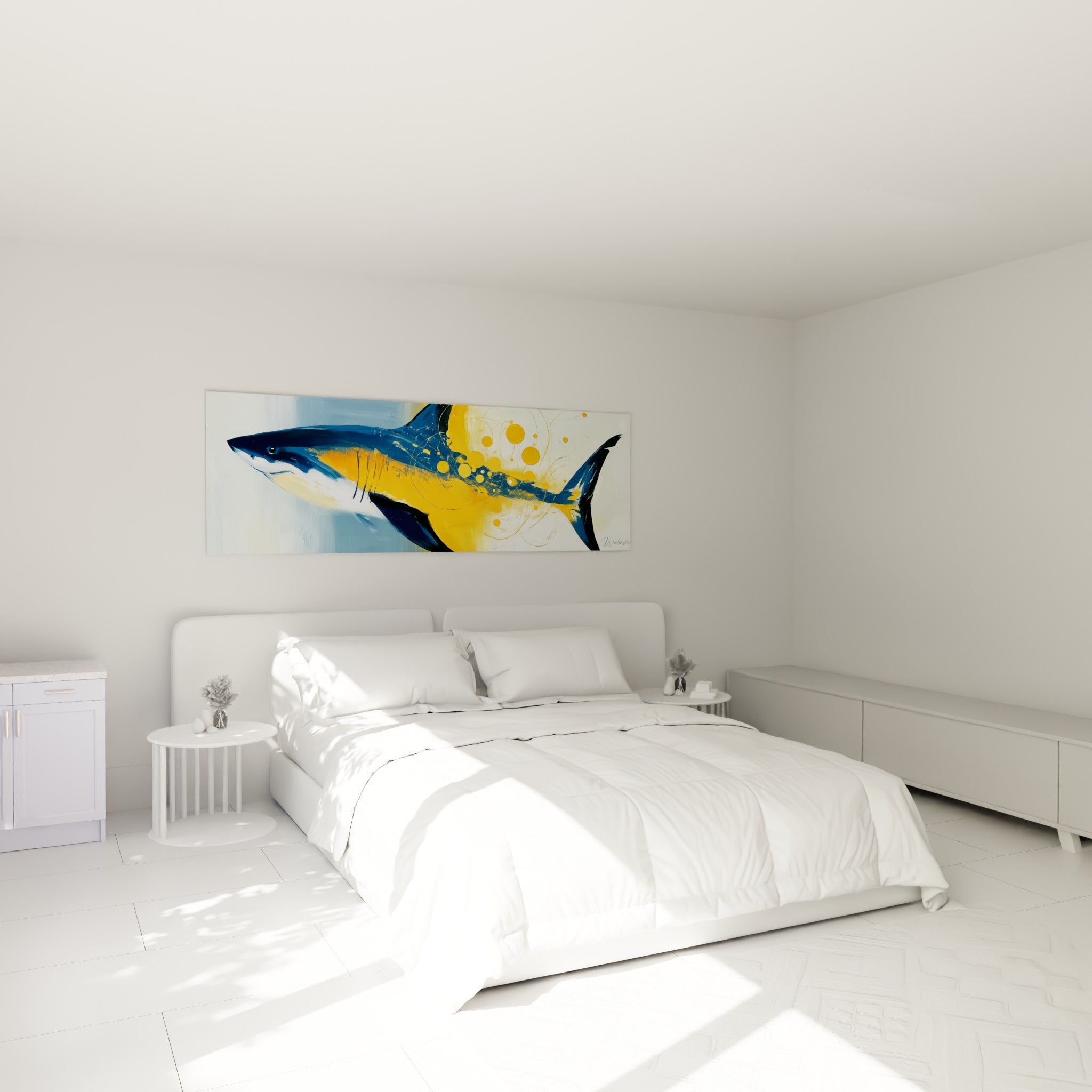 Requin bleu marine aux bulles dorées, ventre jaune moutarde, au-dessus d'un lit dans une chambre claire