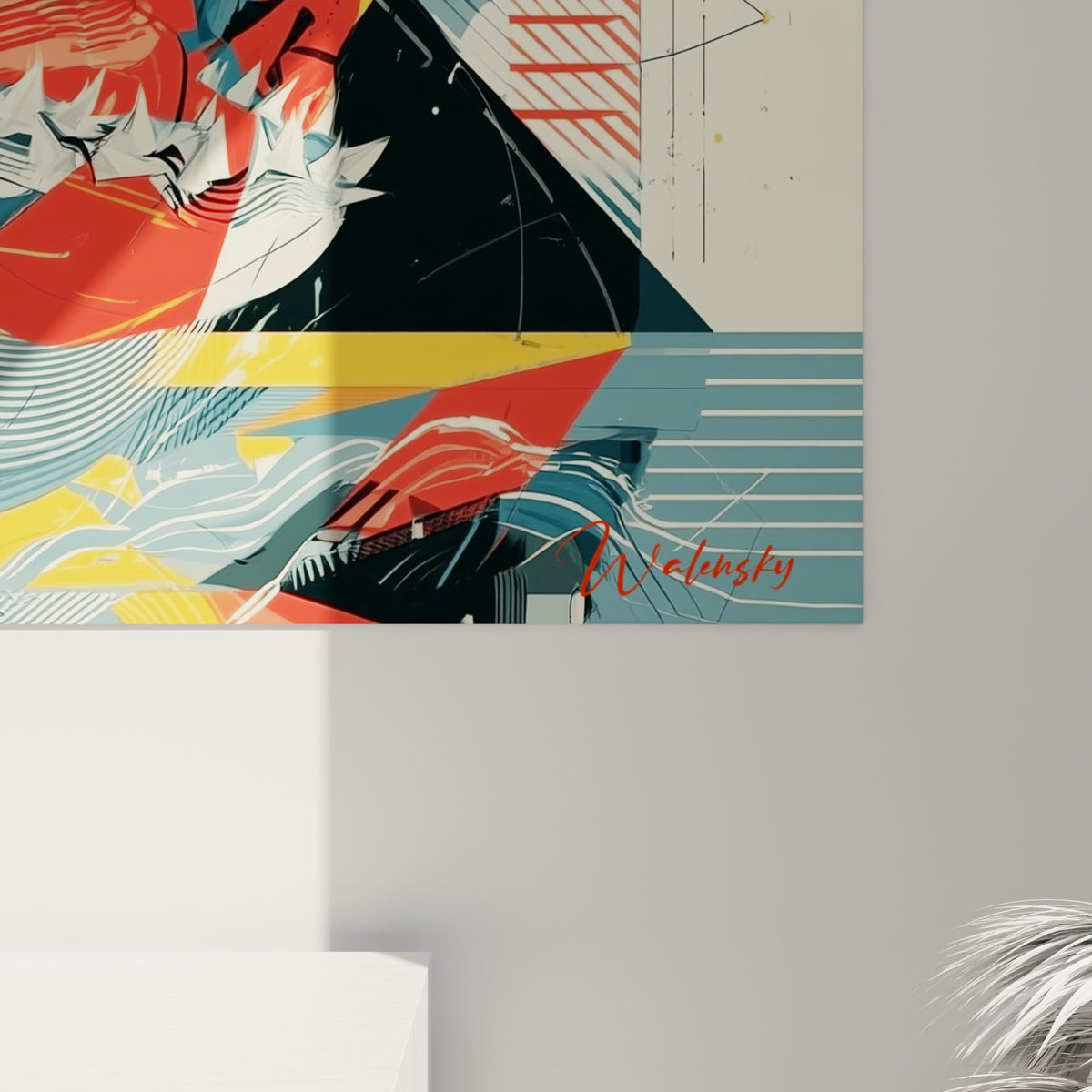 Détail des triangles rouge, bleu ardoise et jaune formant la mâchoire du requin en gros plan