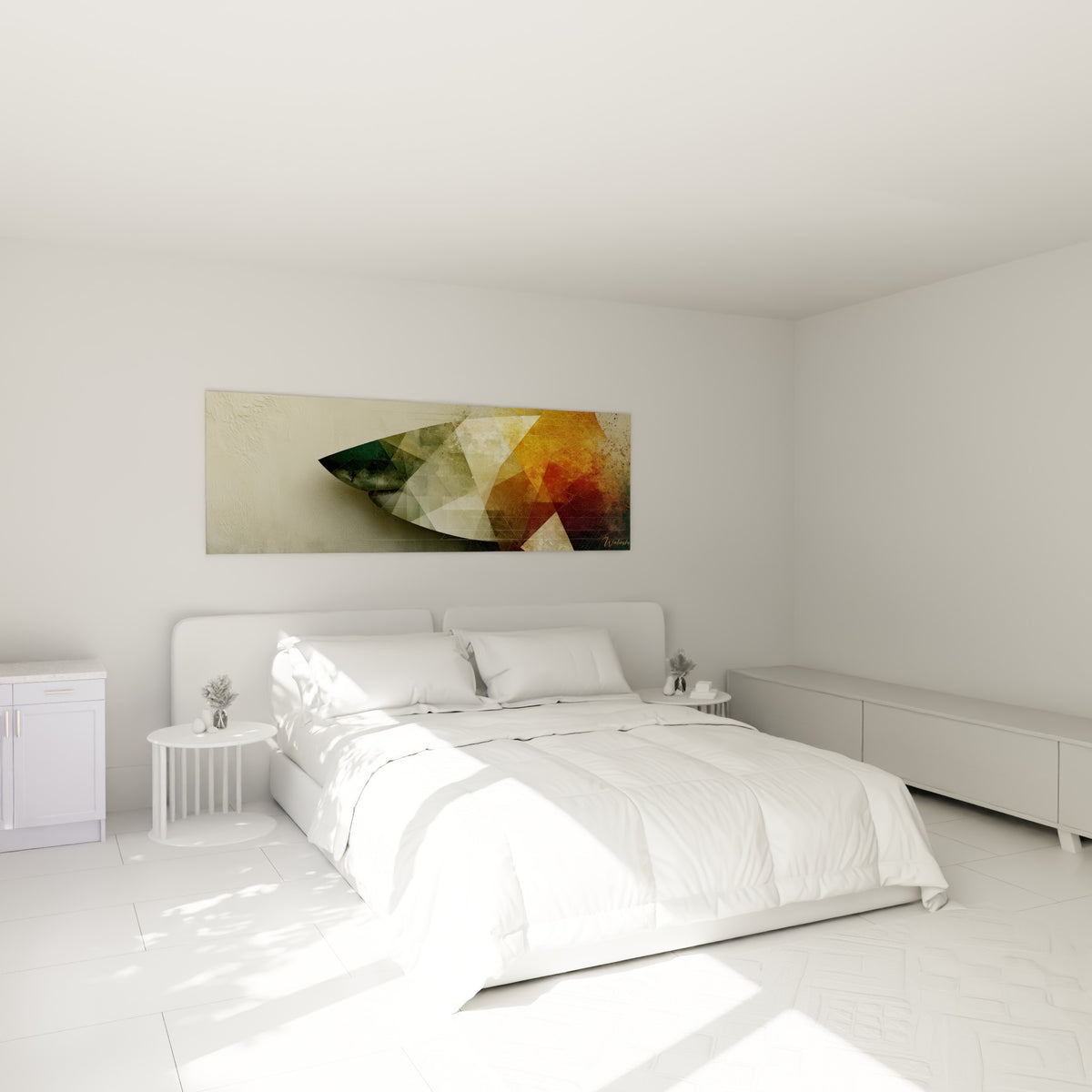 Requin fragmenté en tons verts et ocre accroché au-dessus d'un lit dans une chambre claire