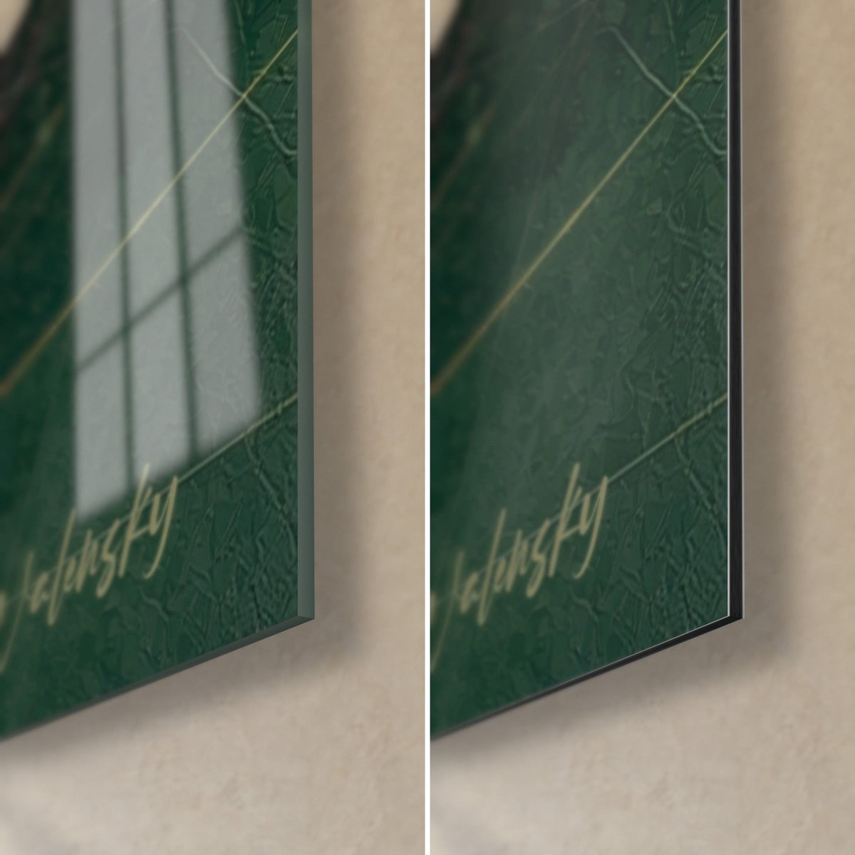 Wall art fish with green and gold triangles, bottom right corner: glossy glass on the left, matte Dibond aluminium on the right, 3 mm edge