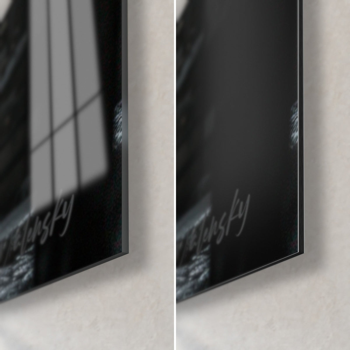 Schilderij voorbijganger in jas in een mistige steeg, rechtsonder: glanzend glas met reflecties en mat zwart Dibond, rand van 3 mm