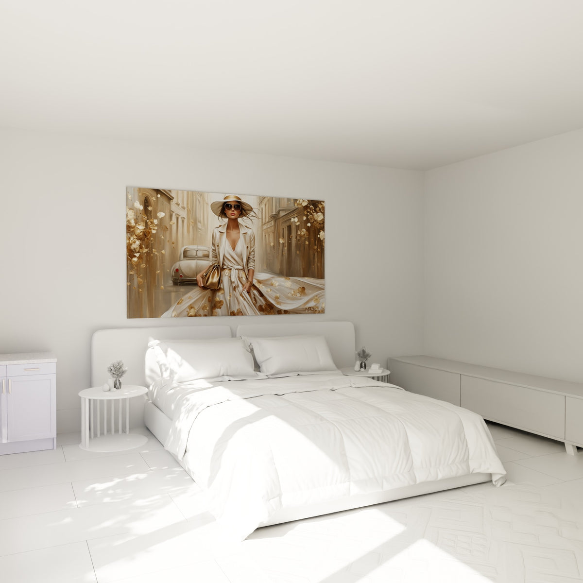 Silhouette en robe blanche fleurie dorée au-dessus d'un lit dans une chambre claire