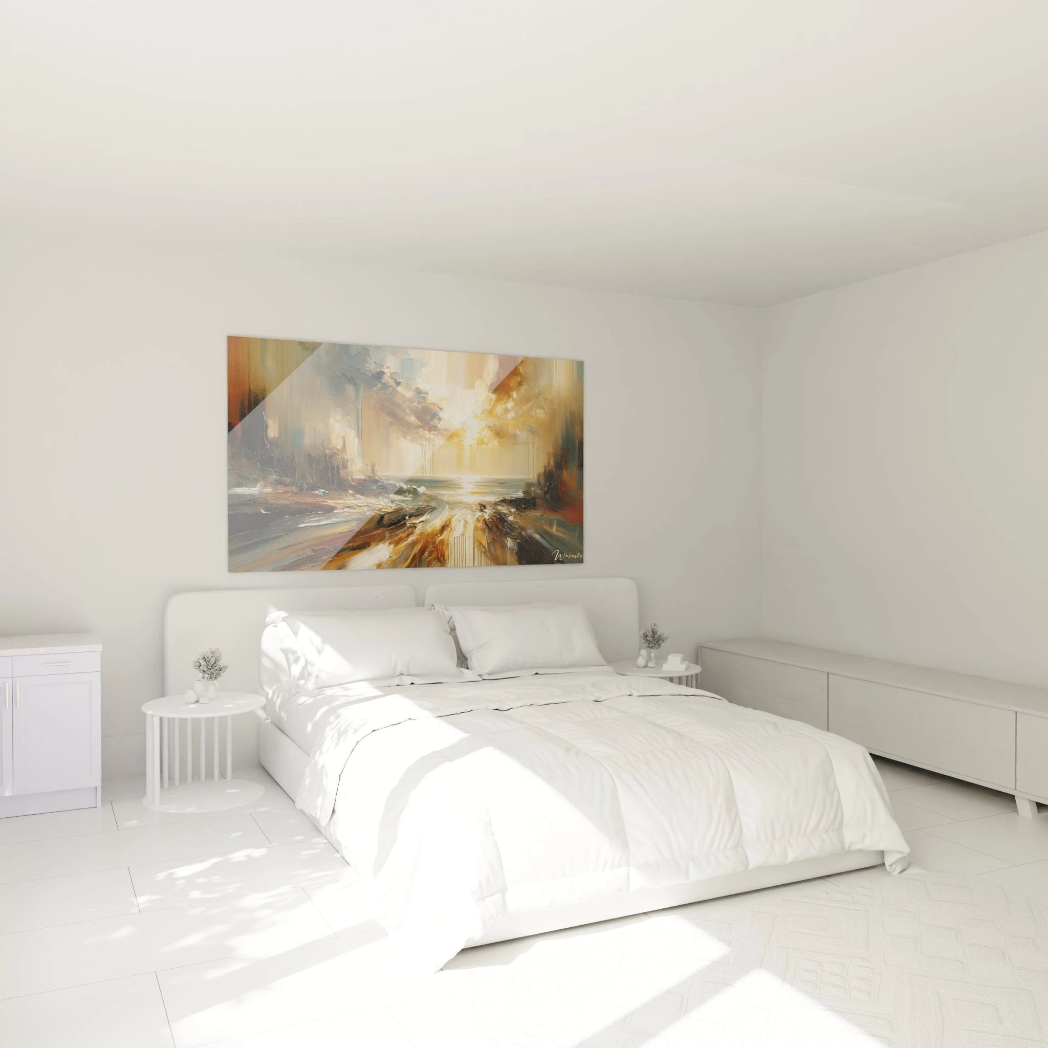 Un tableau abstrait de côte maritime baignée de lumière. La palette associe ocre doré, bleu ardoise, blanc lumineux et brun ambré. Les textures combinent applications généreuses de peinture en relief formant des strates horizontales pour l'eau et verticales pour le ciel, avec une percée lumineuse centrale éclatante et des coulures discrètes qui accentuent l'effet dramatique.
