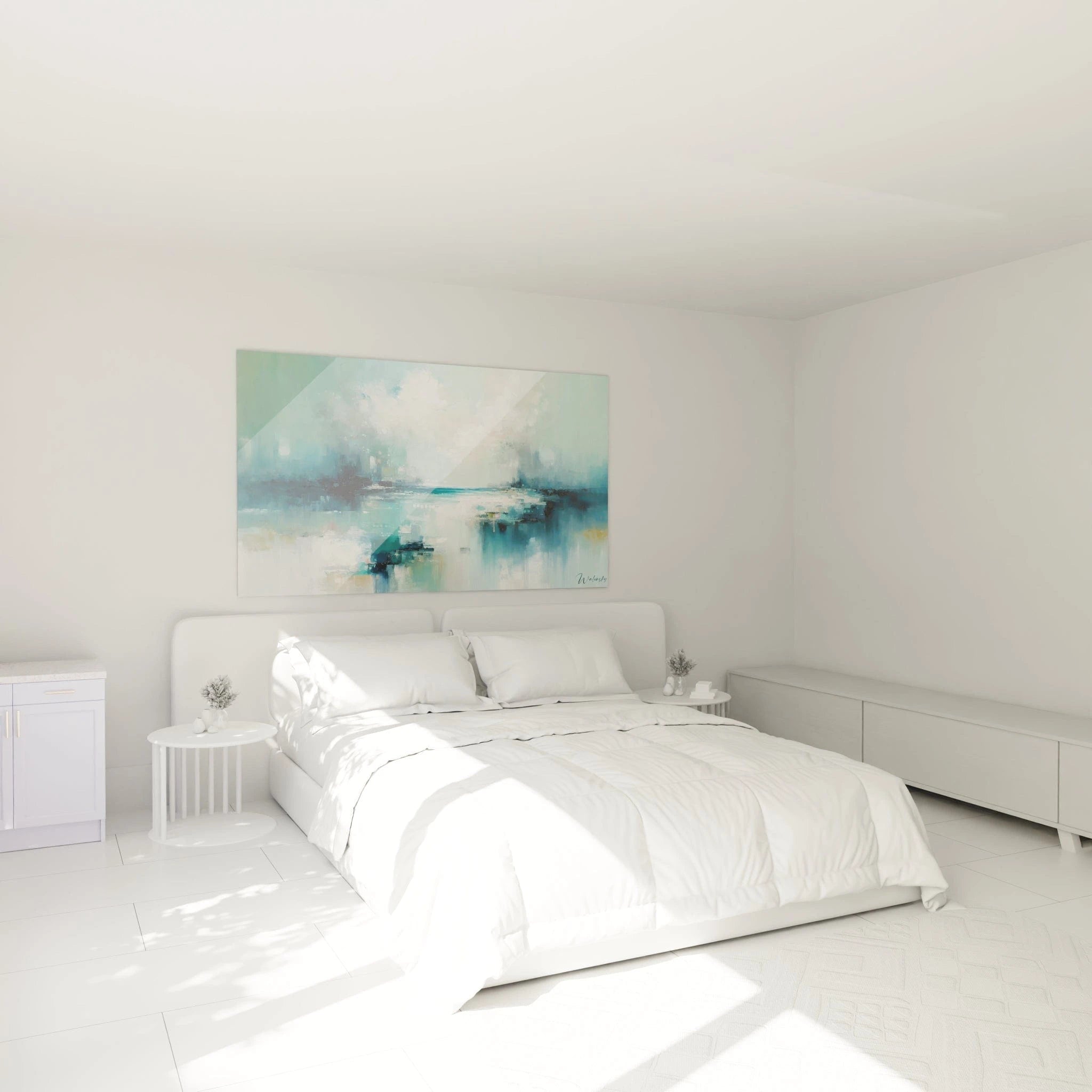 Un tableau abstrait d'horizon maritime brumeux. La palette associe bleu-vert, blanc nacré, bleu profond et beige pâle. Les textures combinent zones floues évoquant un ciel nuageux et touches plus définies formant une ligne d'horizon médiane, avec des reflets lumineux sur l'eau et quelques accents géométriques qui ancrent la composition atmosphérique.
