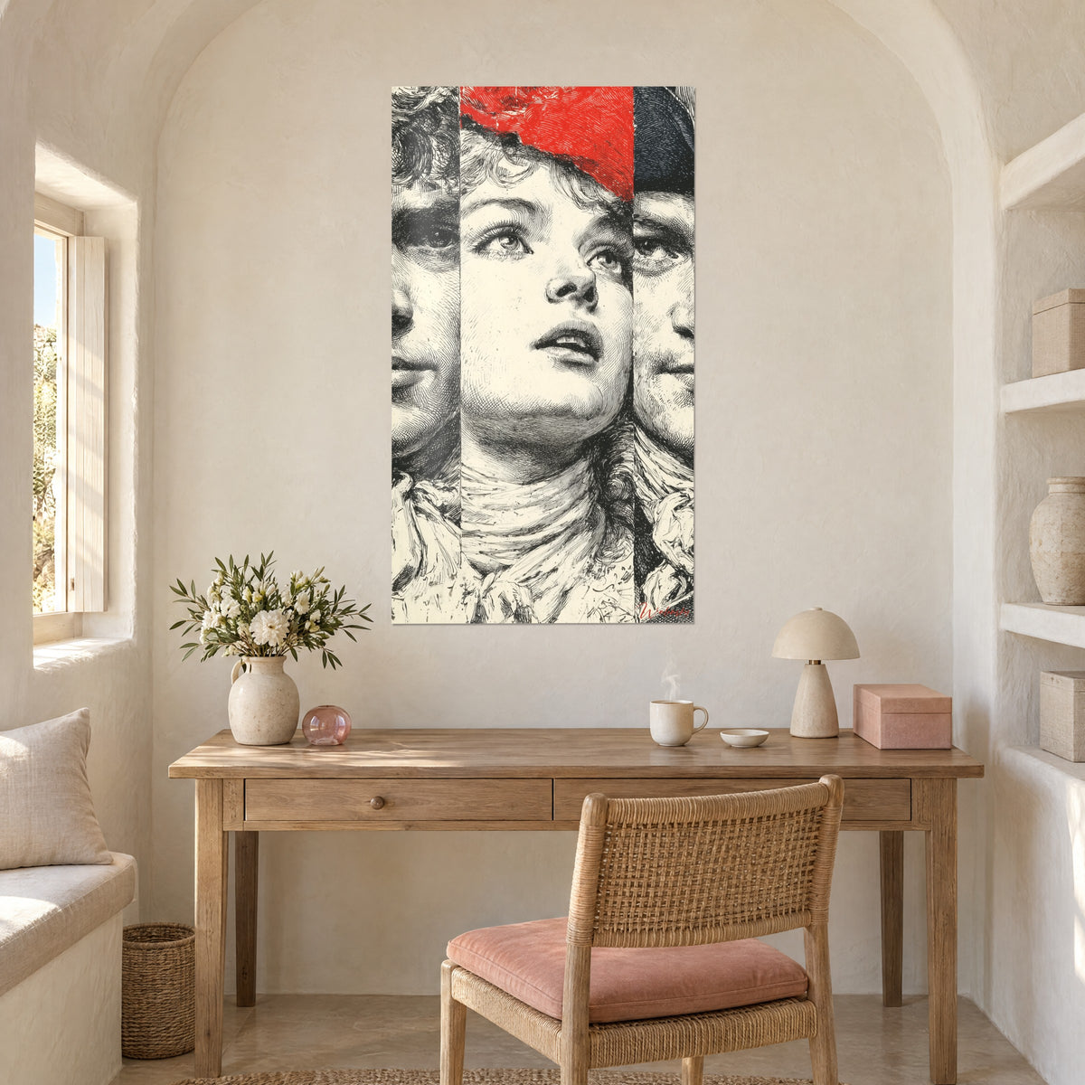 Cuadro figura revolucionaria en tinta negra, tocado rojo intenso, fondo marfil, encima de un escritorio de madera clara