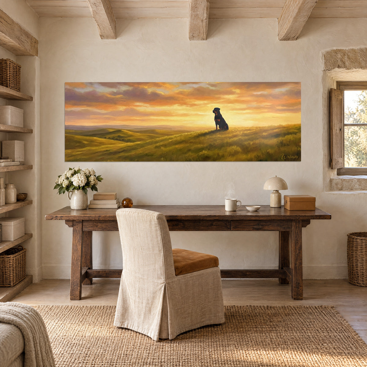 Cuadro rottweiler contemplativo en una cresta salvaje, cielo azafrán y lila, colinas amarillo paja, consola de escritorio de madera, pared encalada