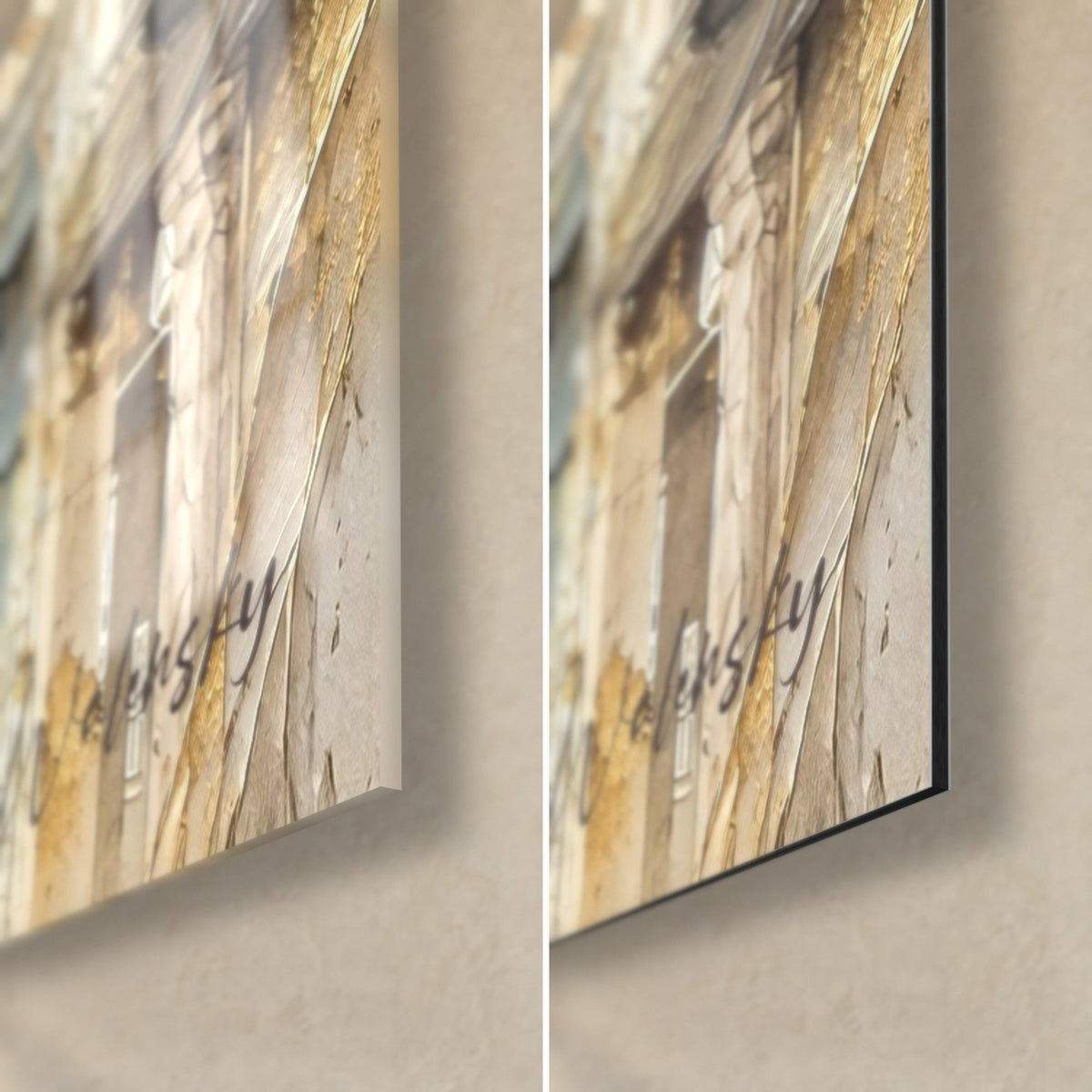 Tableau maisons normandes à colombages, coin bas droit : verre acrylique brillant à gauche, alu Dibond mat noir à droite