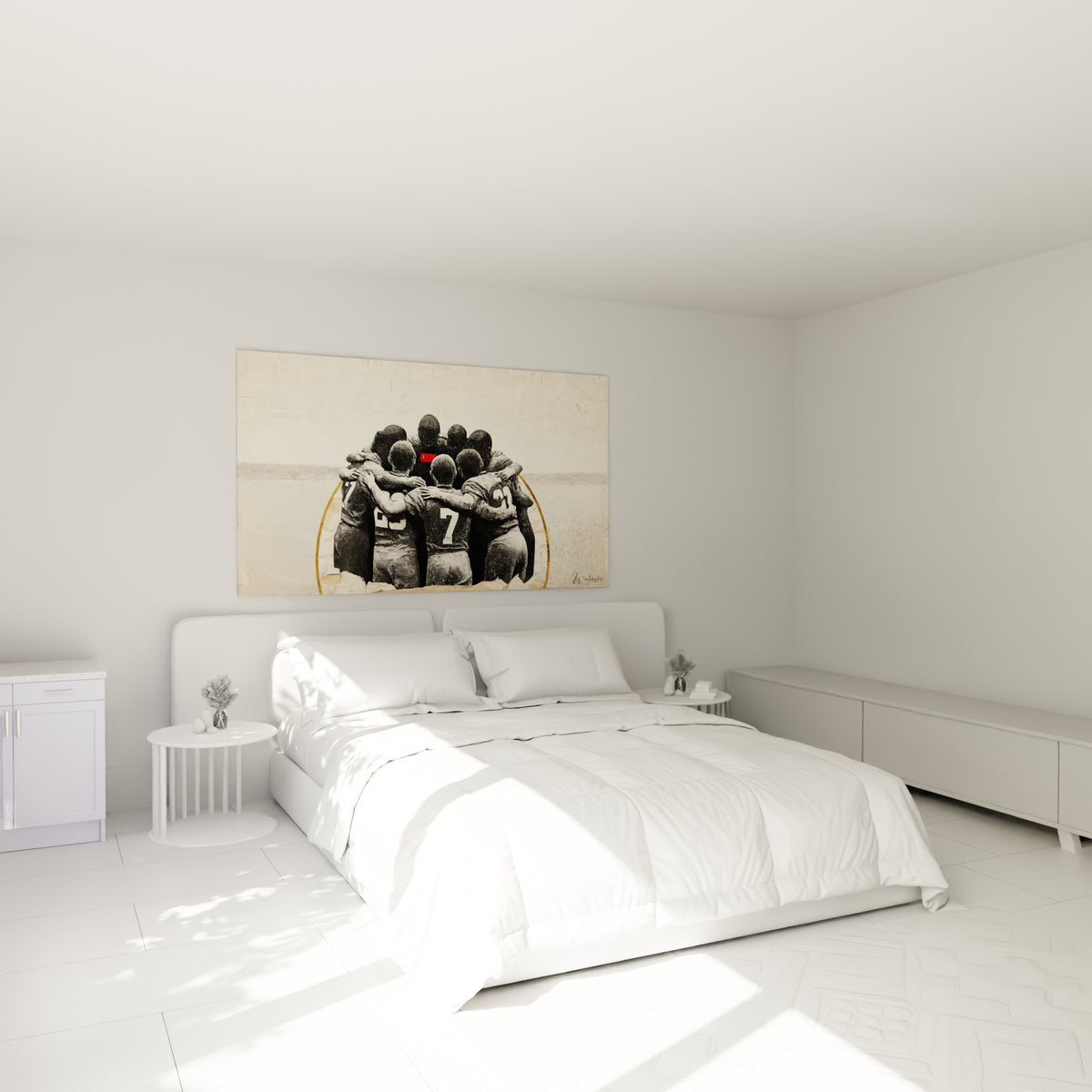 Mêlée de rugby en noir et beige, touche rouge discrète, au-dessus d'un lit dans une chambre claire