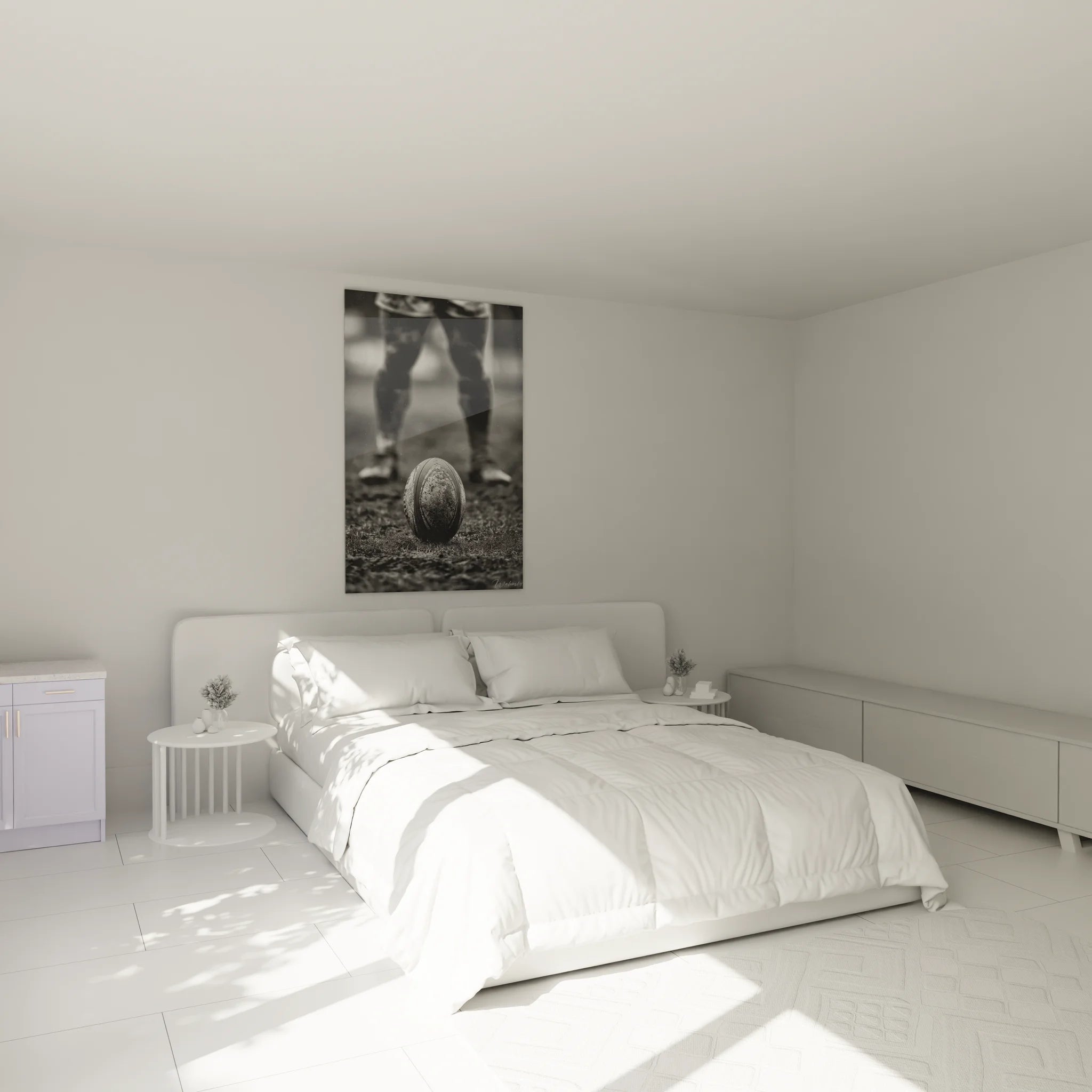 Tableau rugby noir blanc décorant une chambre moderne avec ballon ovale sur terrain