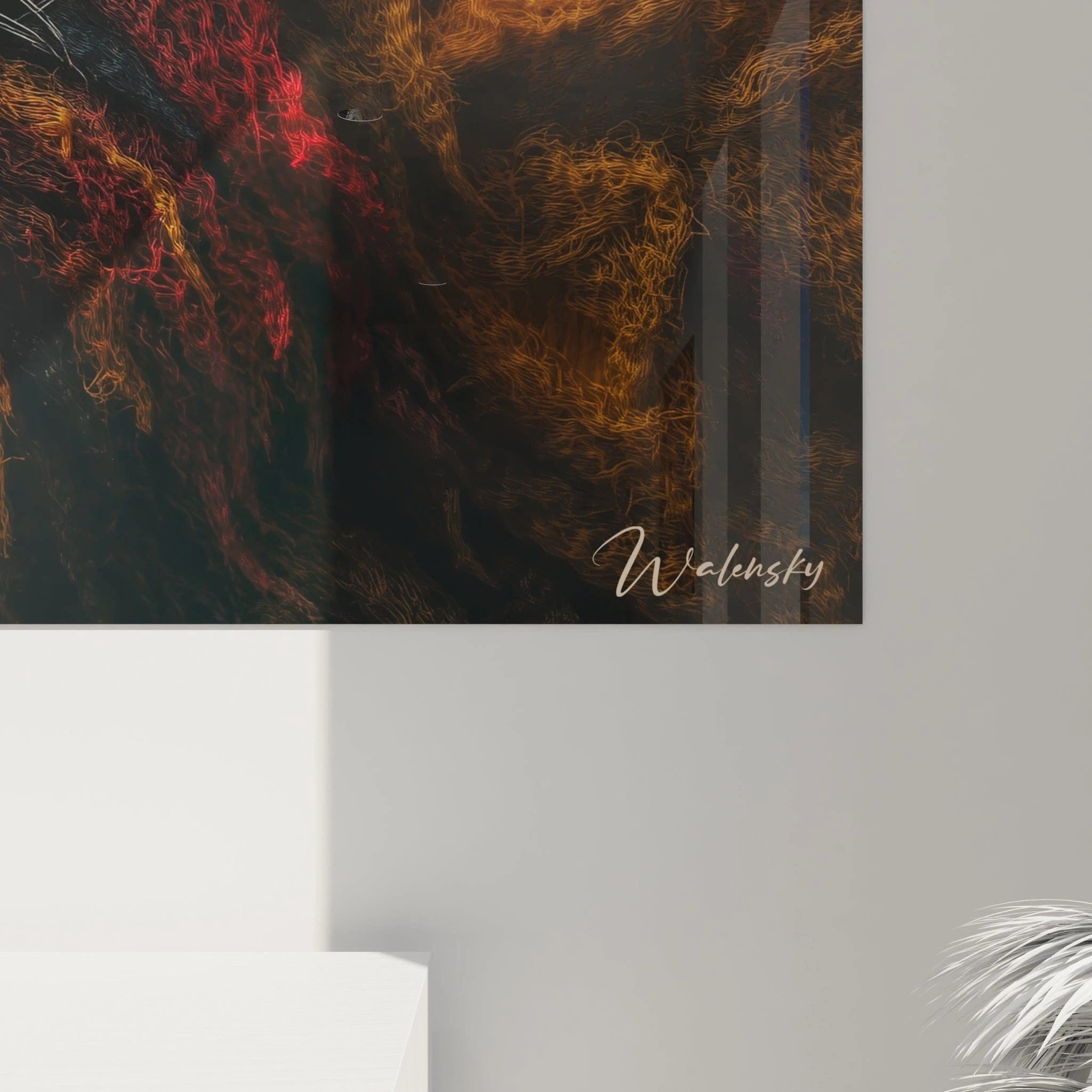 Un tableau lion majestueux montrant un gros plan saisissant d'un félin rugissant, où le pelage facial détaillé se fond dans une composition abstraite de fils lumineux orange, rouge et noir qui tourbillonnent autour du visage comme une énergie rayonnante.
