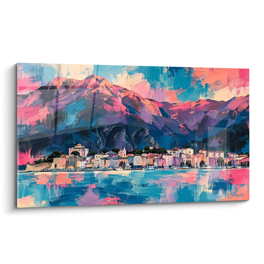 Tableau Village côtier rose et bleu aux montagnes peintes - Lumière du crépuscule - Edition Saint-Florent Corse France