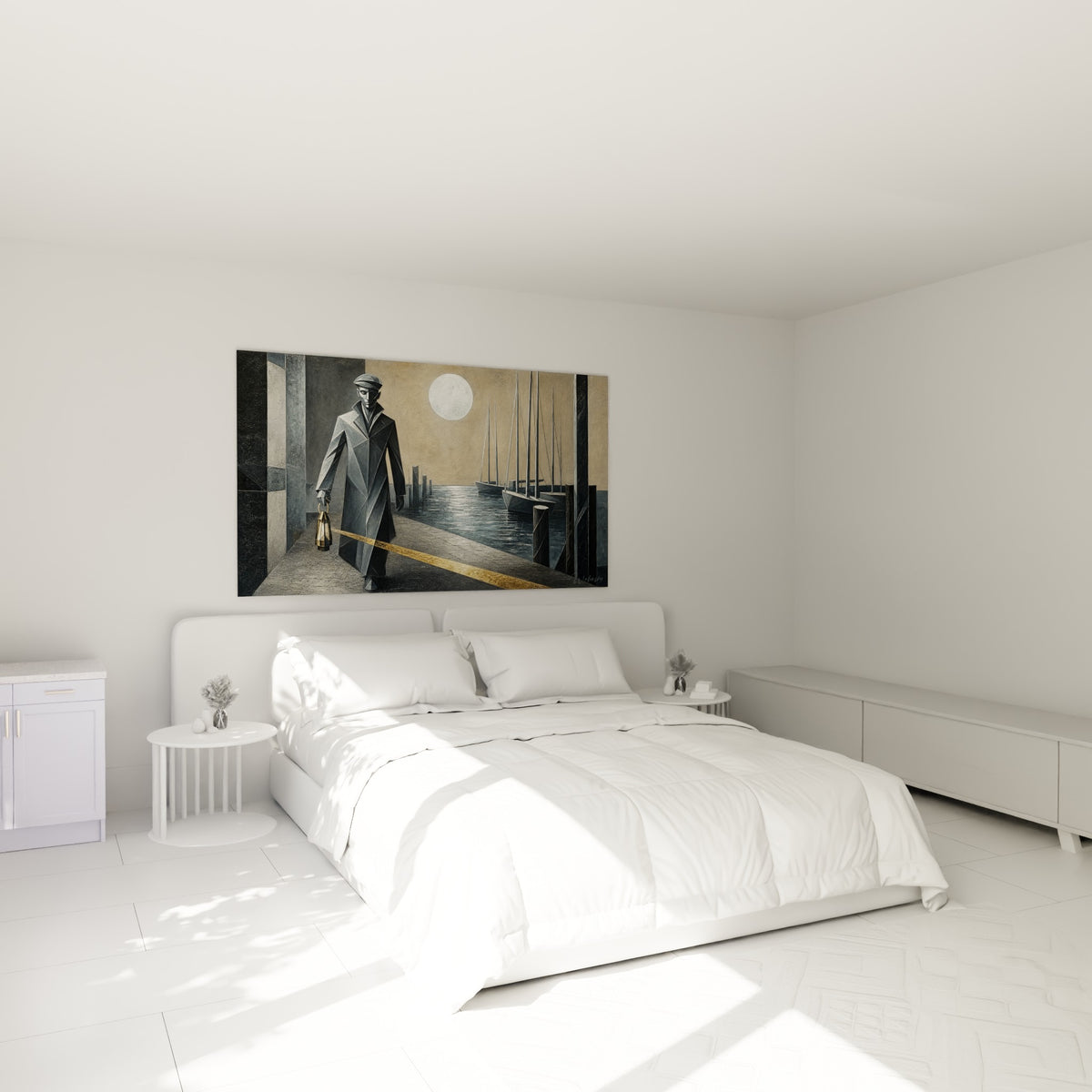 Marin gris et doré marchant sur des pavés dorés, accroché au-dessus d'un lit dans une chambre claire, ambiance Saint-Tropez