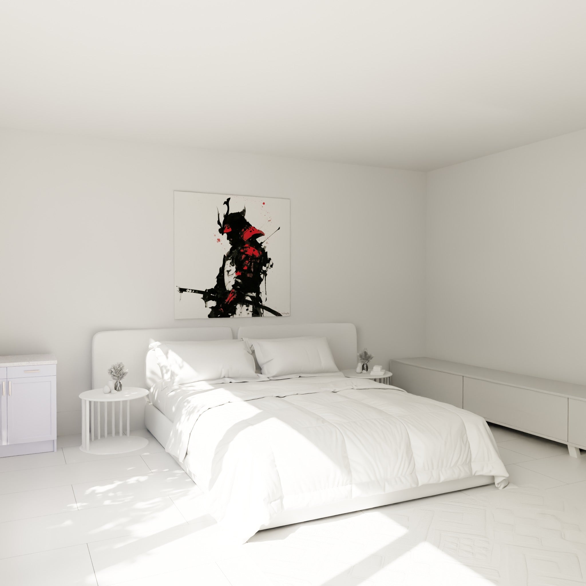 Silhouette de samouraï noir et rouge, casque cornu, au-dessus d'un lit dans une chambre claire