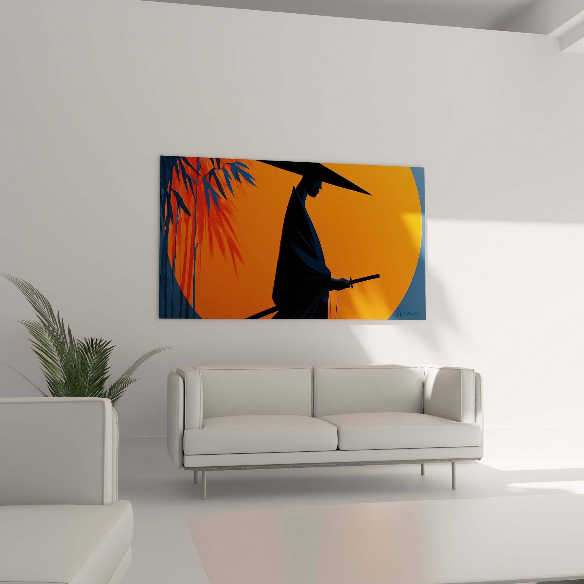 Katana et chapeau conique noir du samouraï se découpant sur fond orange et bleu, au-dessus d'un canapé dans un salon lumineux