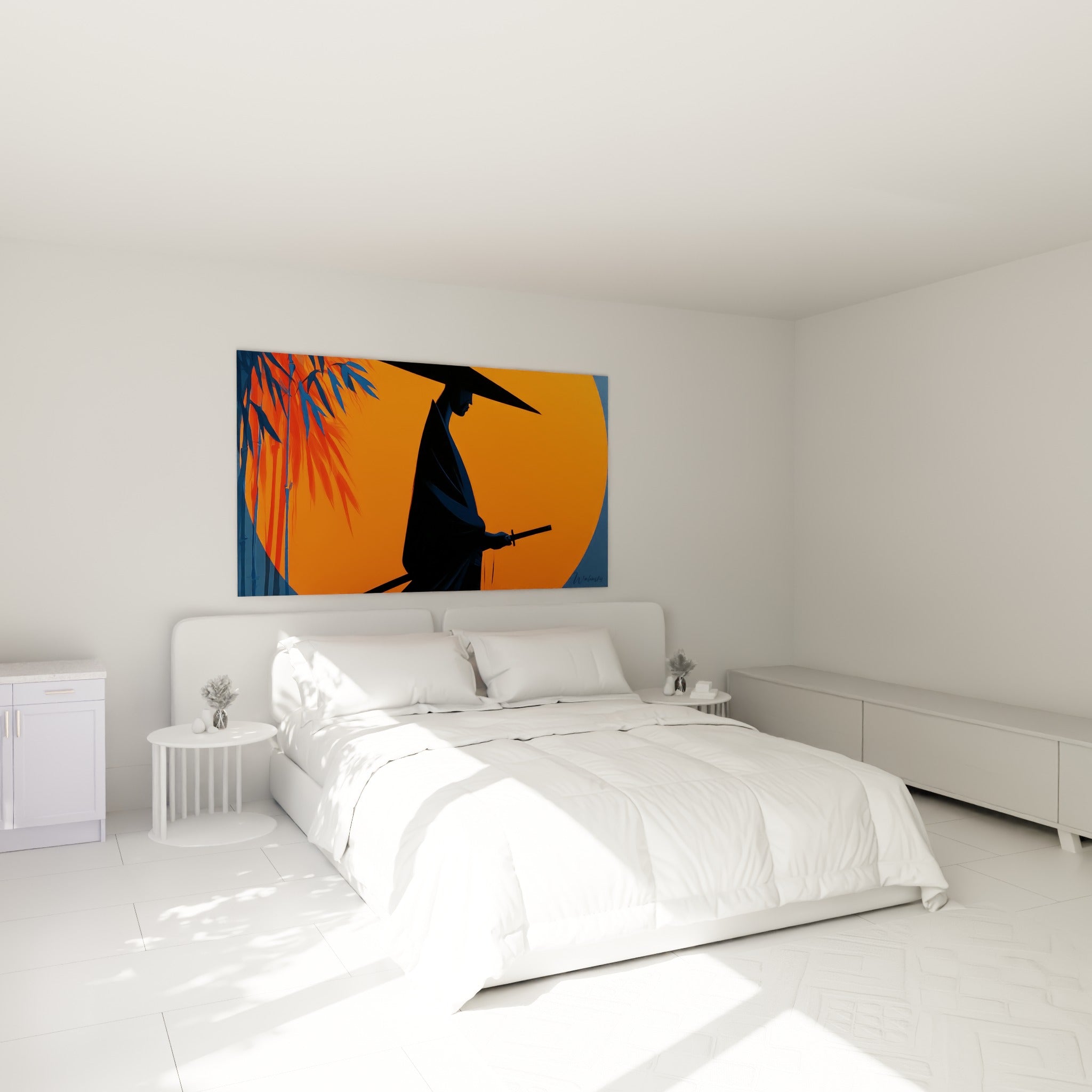 Guerrier samouraï silhouette noire et soleil orange flamboyant, accroché au-dessus d'un lit dans une chambre claire