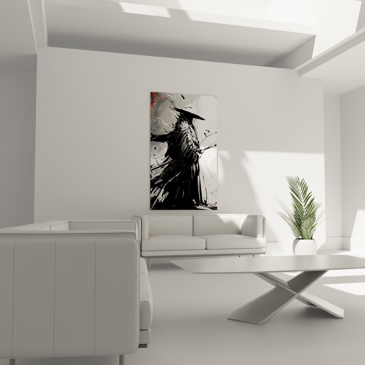 Samouraï drapé de noir et gris, silhouette dynamique, au-dessus d'un canapé dans un salon lumineux