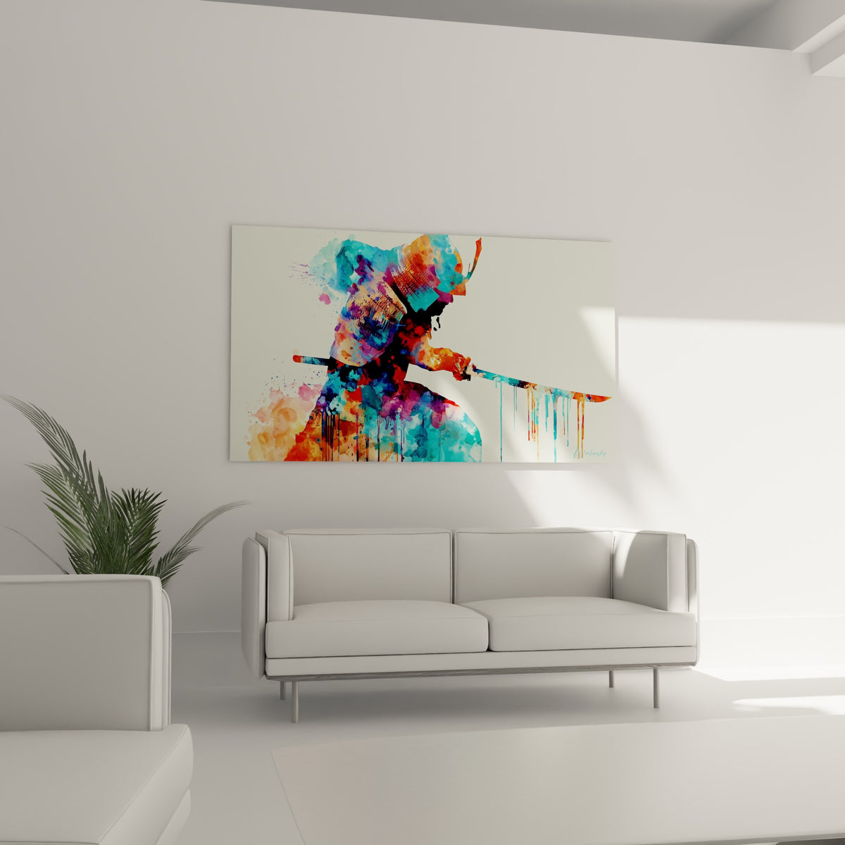 Combattant samouraï en aquarelle turquoise et violette, geste du sabre figé, au-dessus d'un canapé dans un salon lumineux