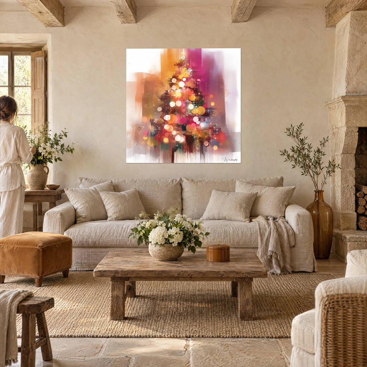 Cuadro árbol de Navidad con guirnaldas naranjas y rosas difuminadas, chispas blancas, encima de un sofá en un salón luminoso