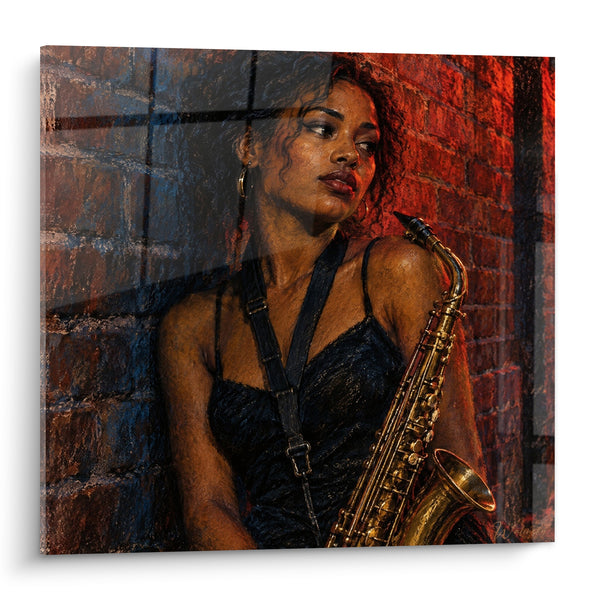 Tableau Musicienne au saxophone doré contre un mur de brique - Pause nocturne - Edition Saxophone
