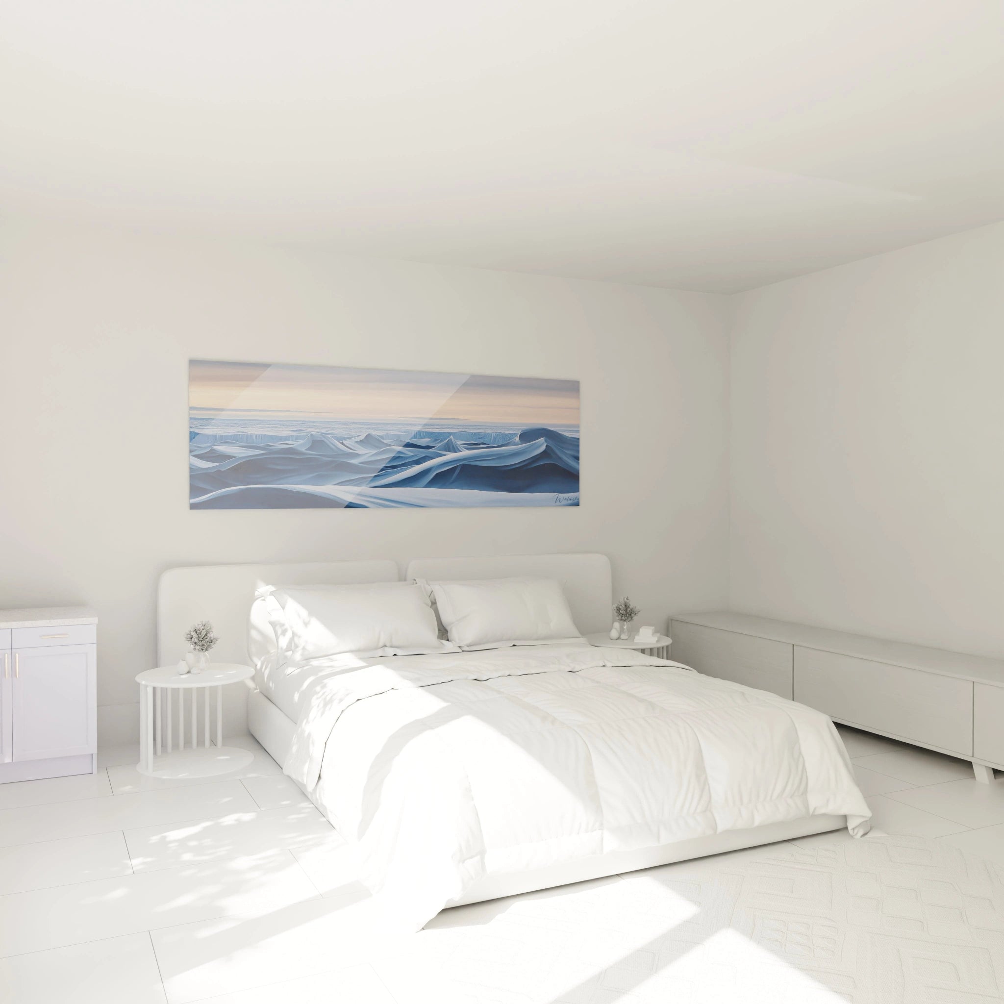 Tableau paysage arctique montrant des vagues de glace sculptées naturellement, avec des crêtes blanches contrastant sur des bleus profonds. Le ciel pastel à l'horizon apporte douceur et luminosité à cette scène minimaliste de nature gelée.
