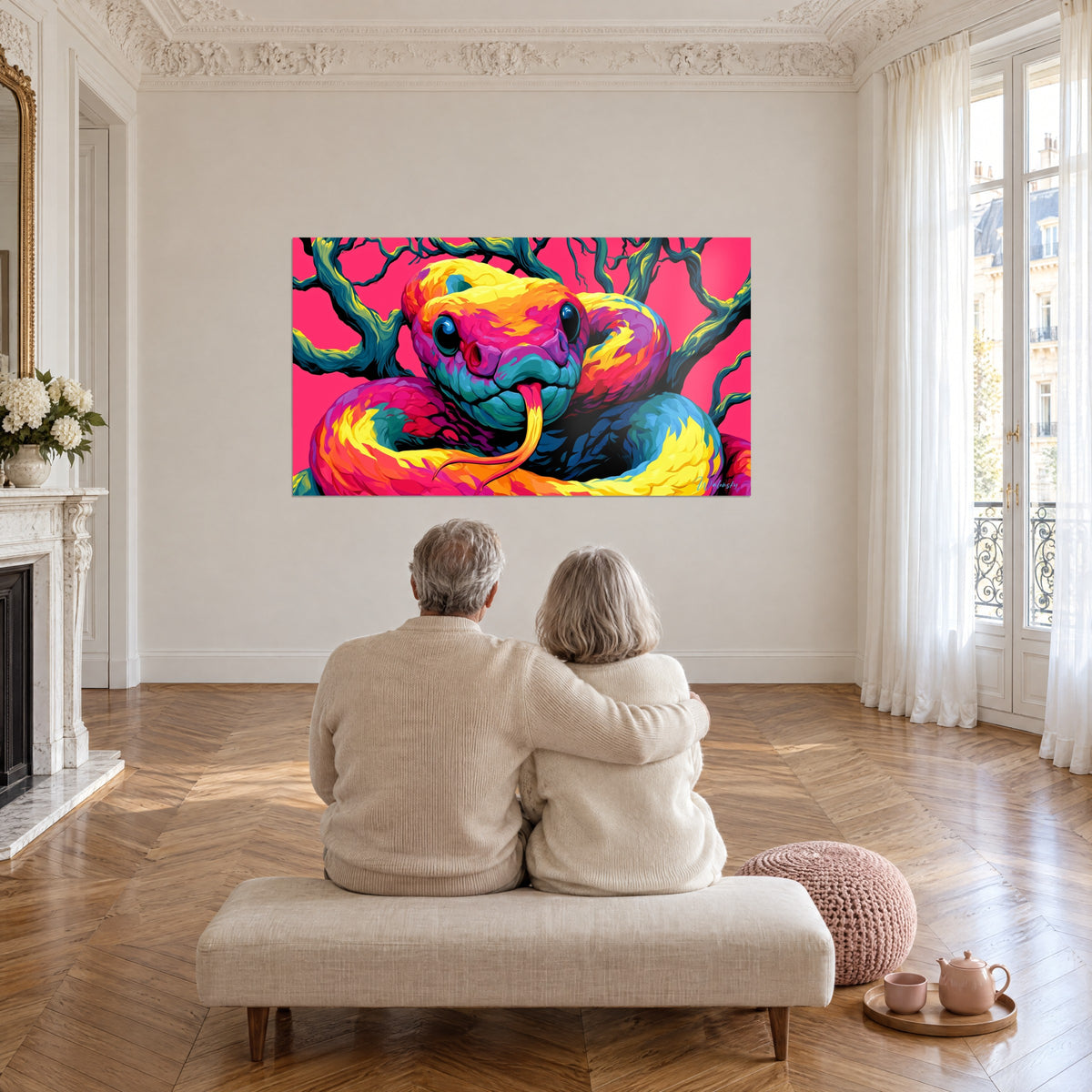 Tableau anaconda pop art jaune citron et rose vif aux arbres tordus bleu nuit, face à un couple de dos sur une banquette