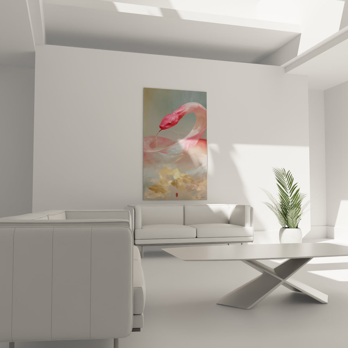 Silhouette rose pâle et or du serpent accrochée au-dessus d'un canapé dans un salon lumineux