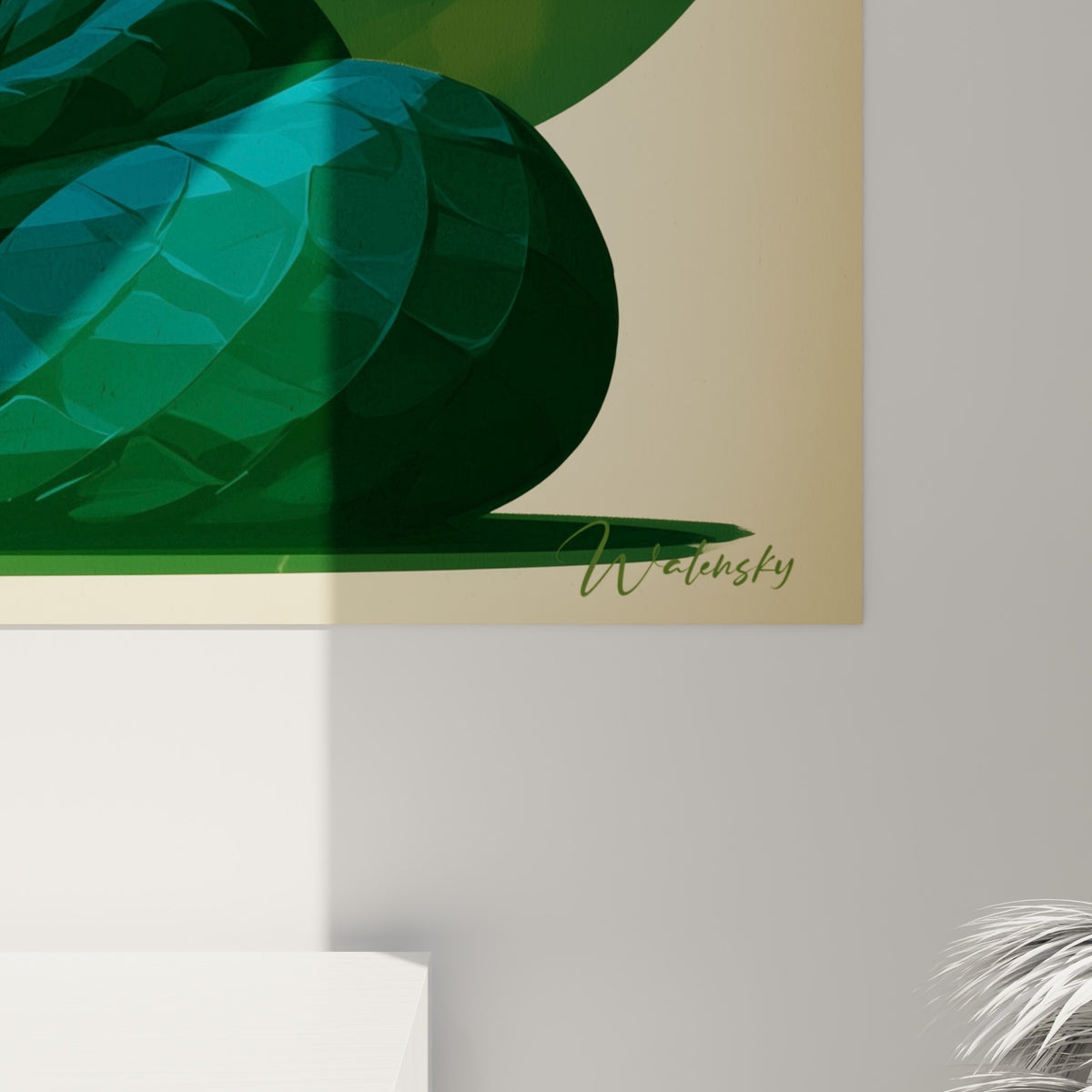 Détail des écailles vert foncé et des rayures orange du cobra, texture nette et aplats graphiques marqués