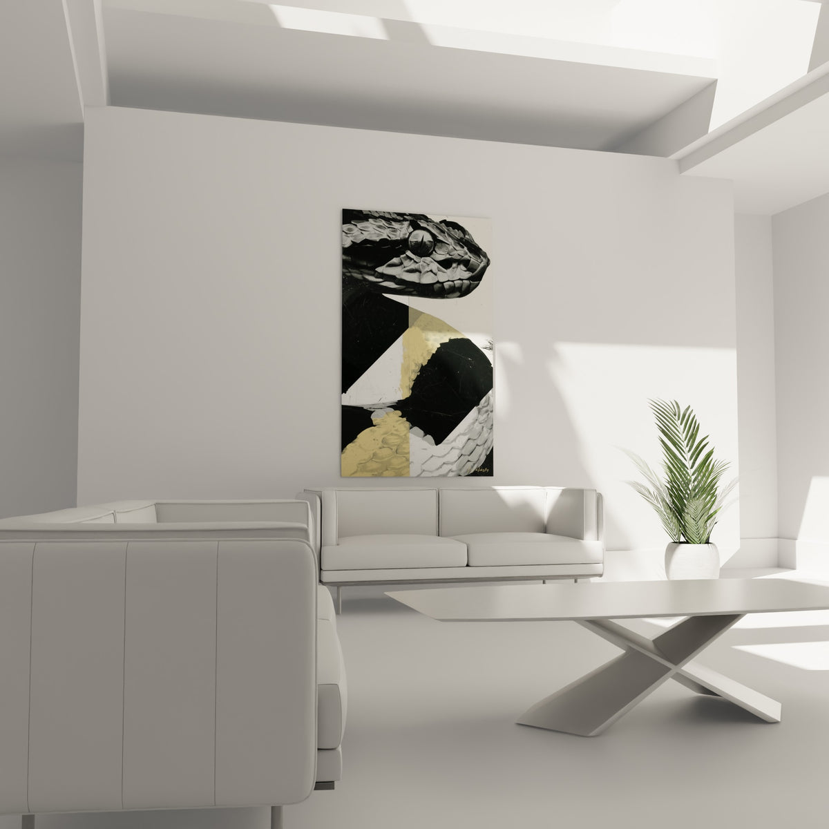 Reptile gris et formes noires anguleuses accrochés au-dessus d'un canapé dans un salon lumineux