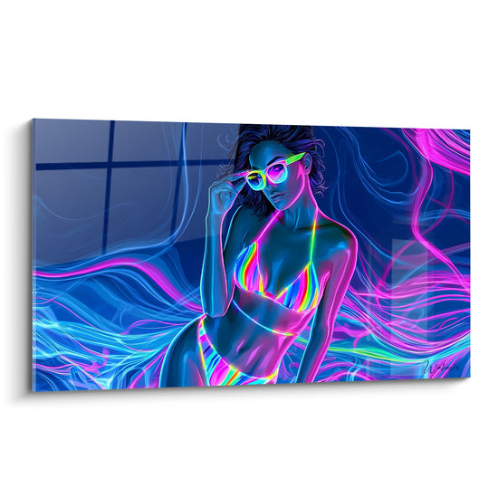 Femme en bikini aux mèches fluorescentes turquoise et magenta sur fond bleu marine