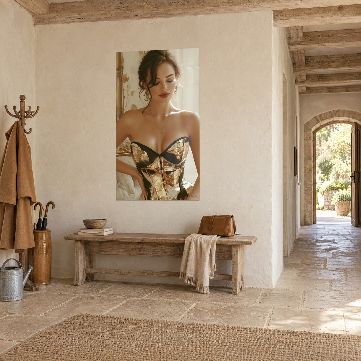 Tableau brune au regard baissé, lèvres rouges, bustier or et noir, mur crépi ivoire, banc en bois et couloir voûté en pierre