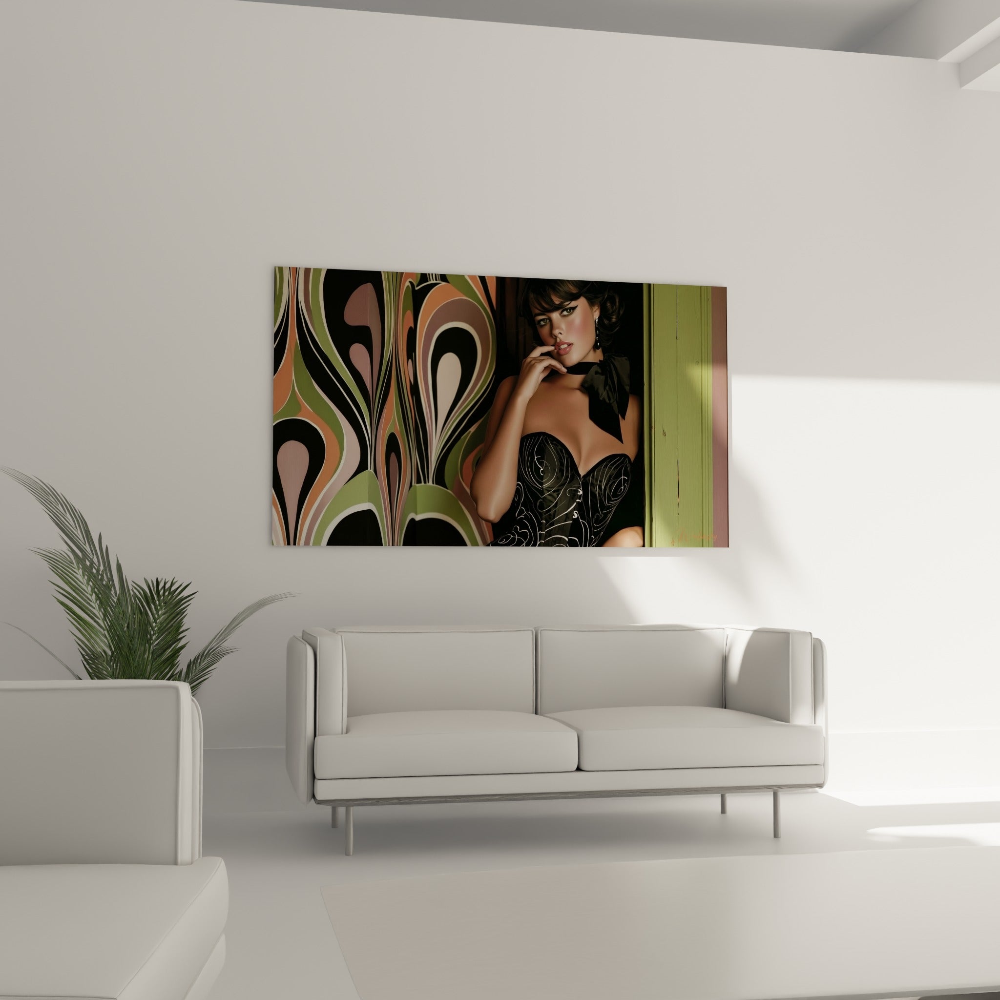 Silhouette au corset noir sur fond graphique vert et terracotta, tableau au-dessus d'un canapé dans un salon lumineux