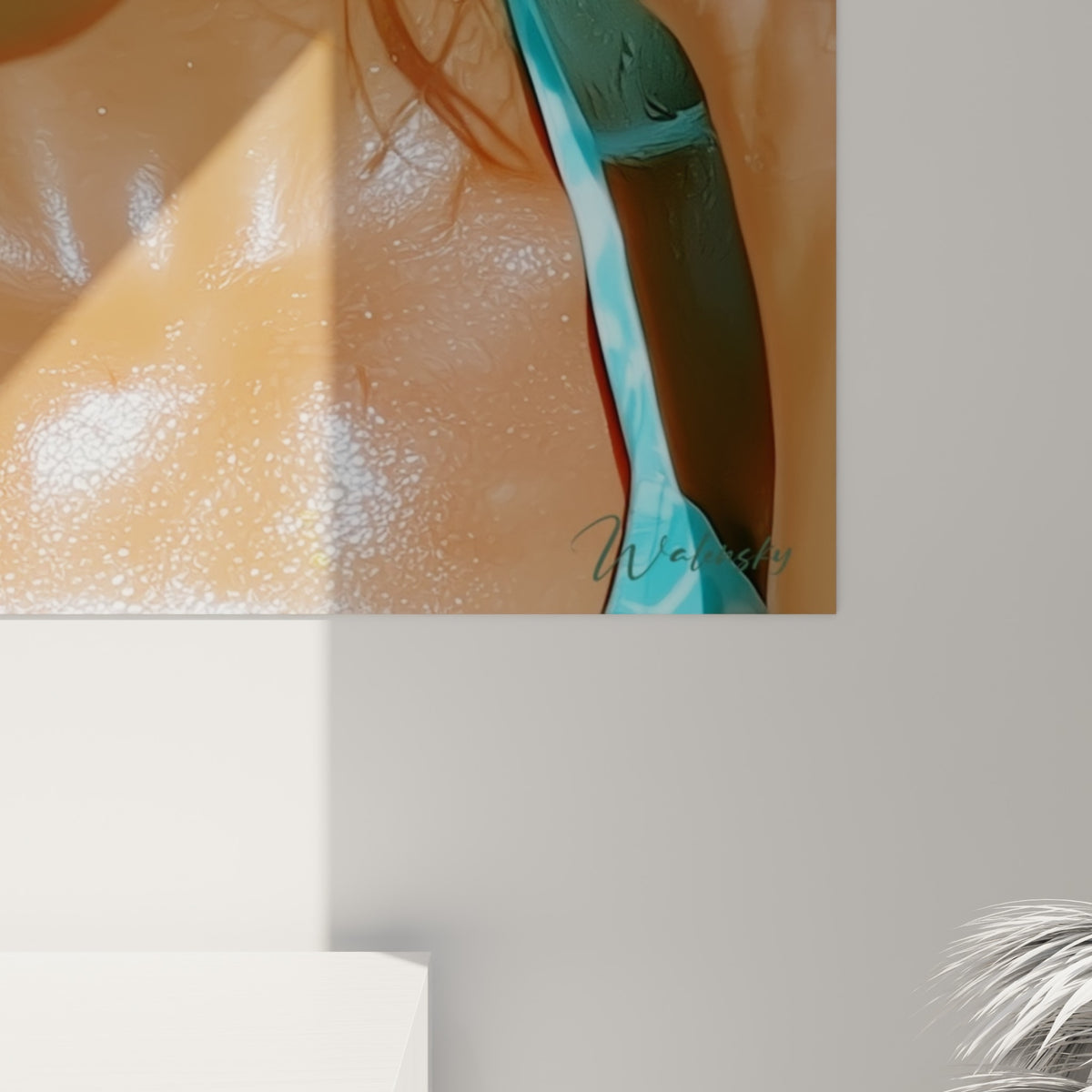 Détail de la peau dorée et des reflets turquoise, texture picturale fine et lumineuse sur le tableau sexy