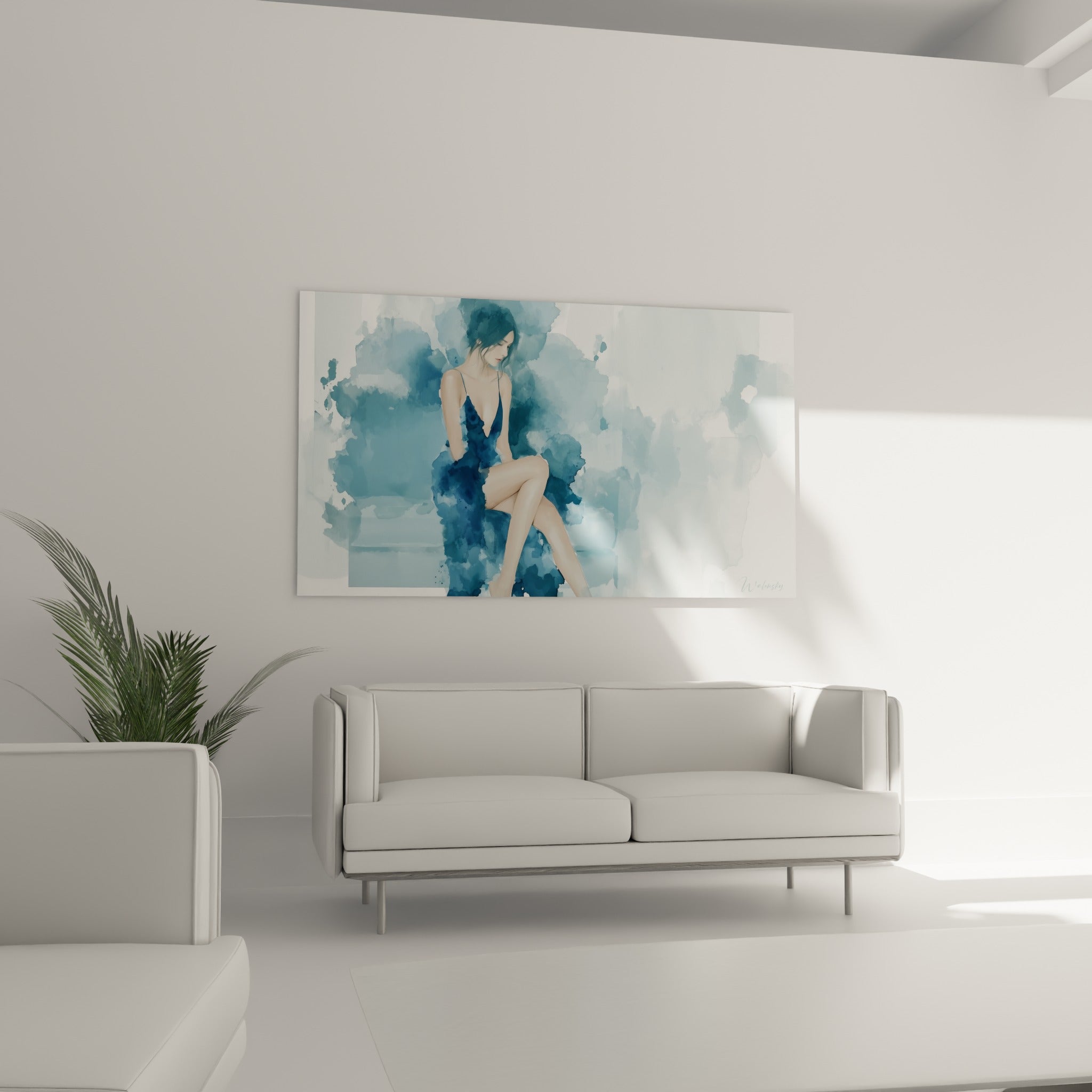 Élégance discrète d'une femme en robe bleu profond, suspendue au-dessus d'un canapé dans un salon lumineux