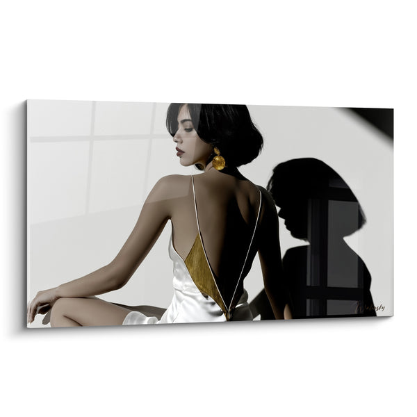 Tableau Femme robe blanche et dorée dos nu - Instant suspendu - Edition sexy