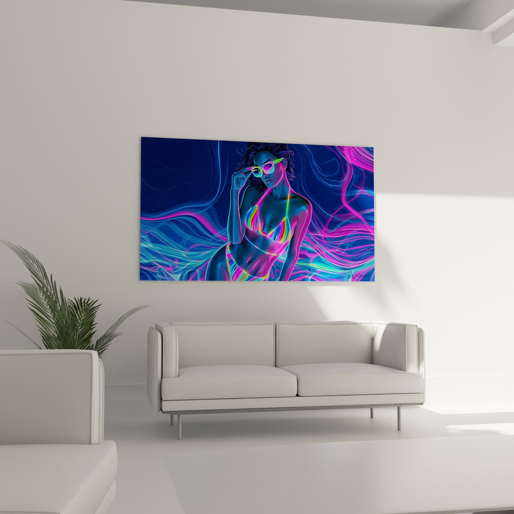 Portrait féminin fluorescent aux volutes magenta et bleutées, au-dessus d'un canapé dans un salon lumineux