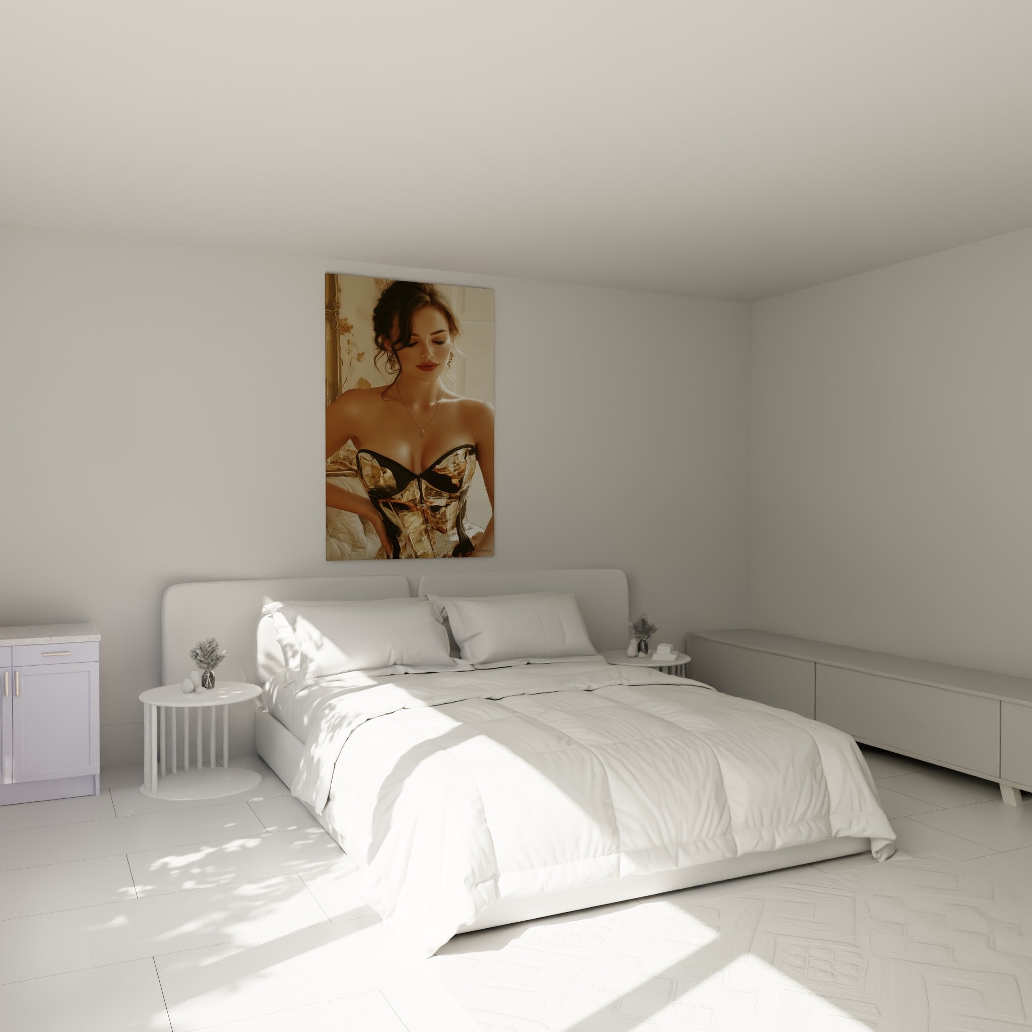 Portrait sensuel doré et noir accroché au-dessus d'un lit dans une chambre claire