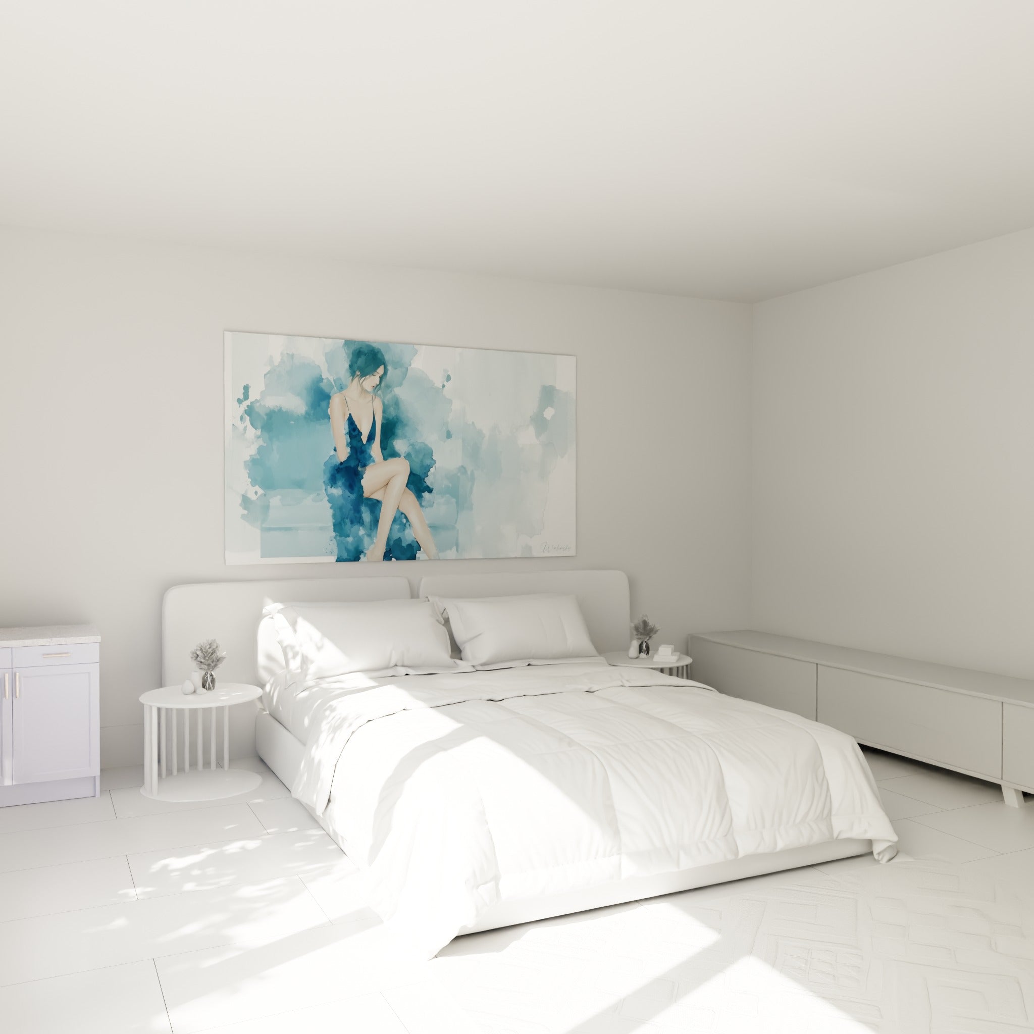 Silhouette féminine en bleu marine et bleu ardoise, accrochée au-dessus d'un lit dans une chambre claire