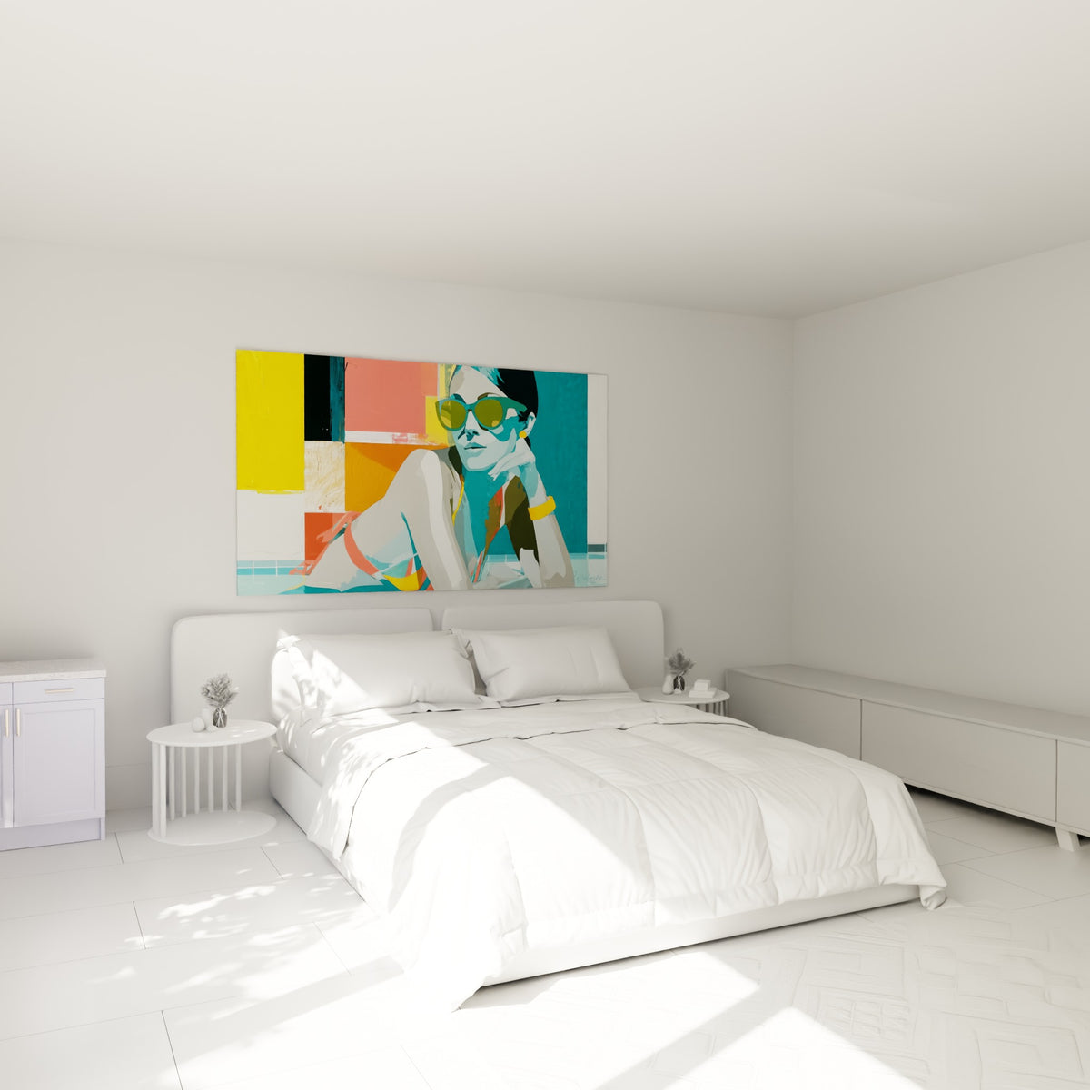 Silhouette bleu turquoise en bikini corail et jaune, accrochée au-dessus d'un lit dans une chambre claire